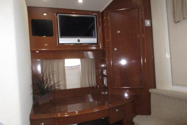 2008-carver-47-motor-yacht-power-9789713-20250518120716656-1_XLARGE