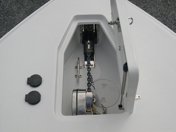 Gamefish 27 Forward Seat Photo 16