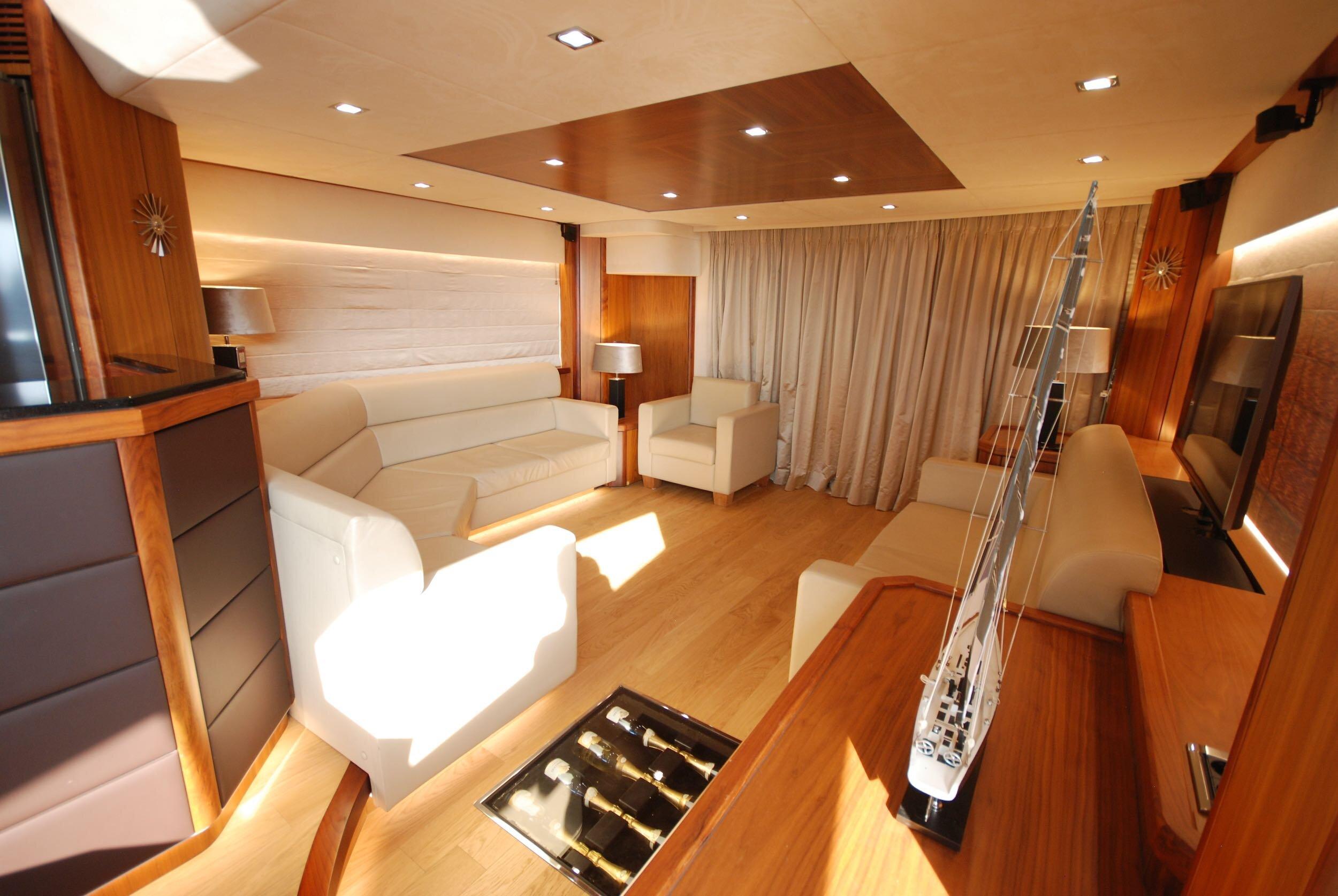 2009 Sunseeker Manhattan 70