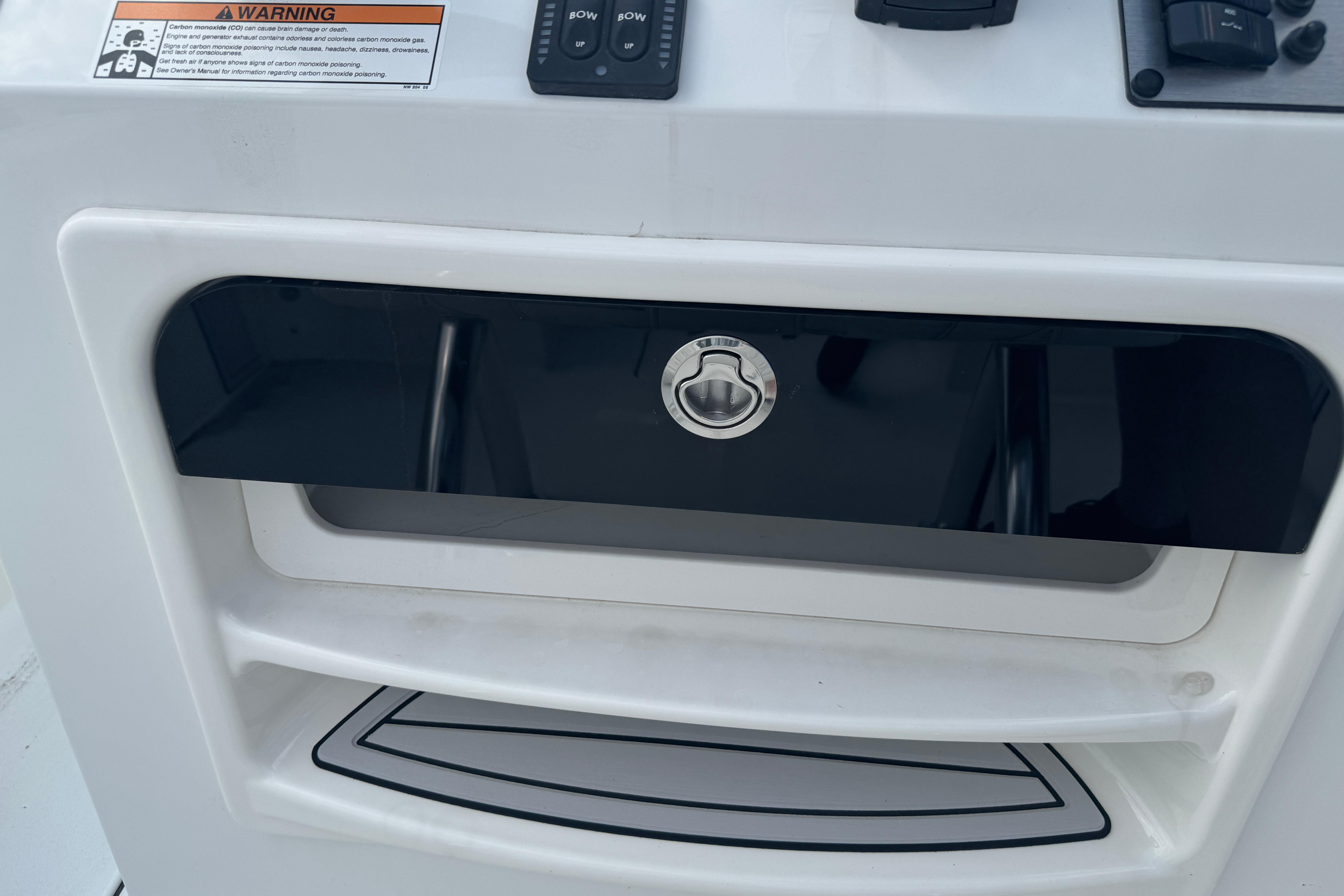 2026-parker-180-coastal-power-10099719-20260303114528666-1