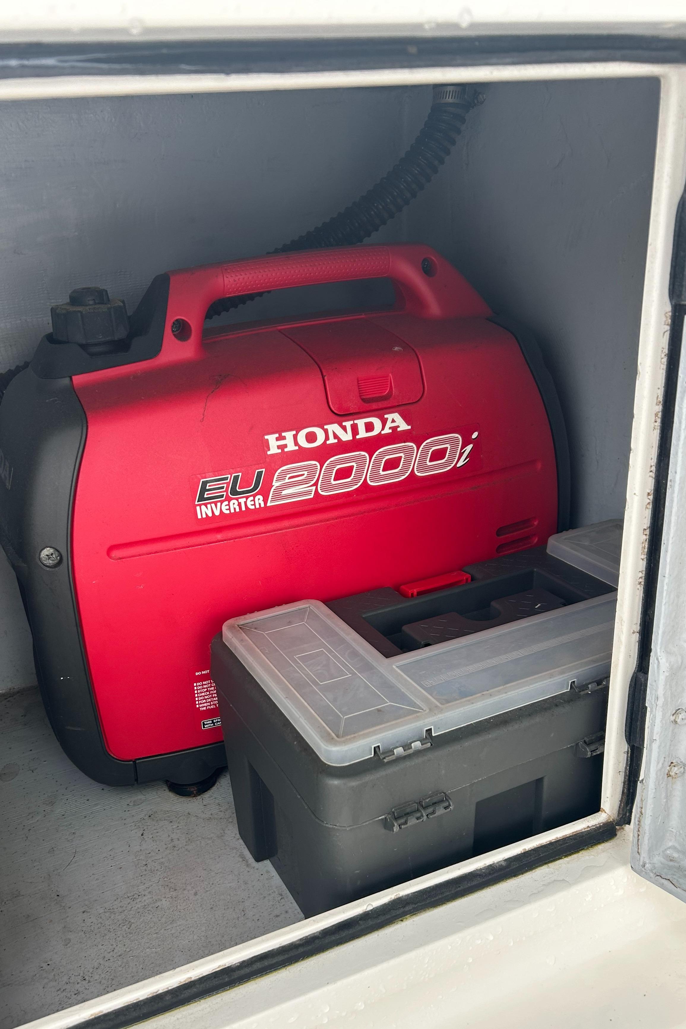 Honda generator 2kw