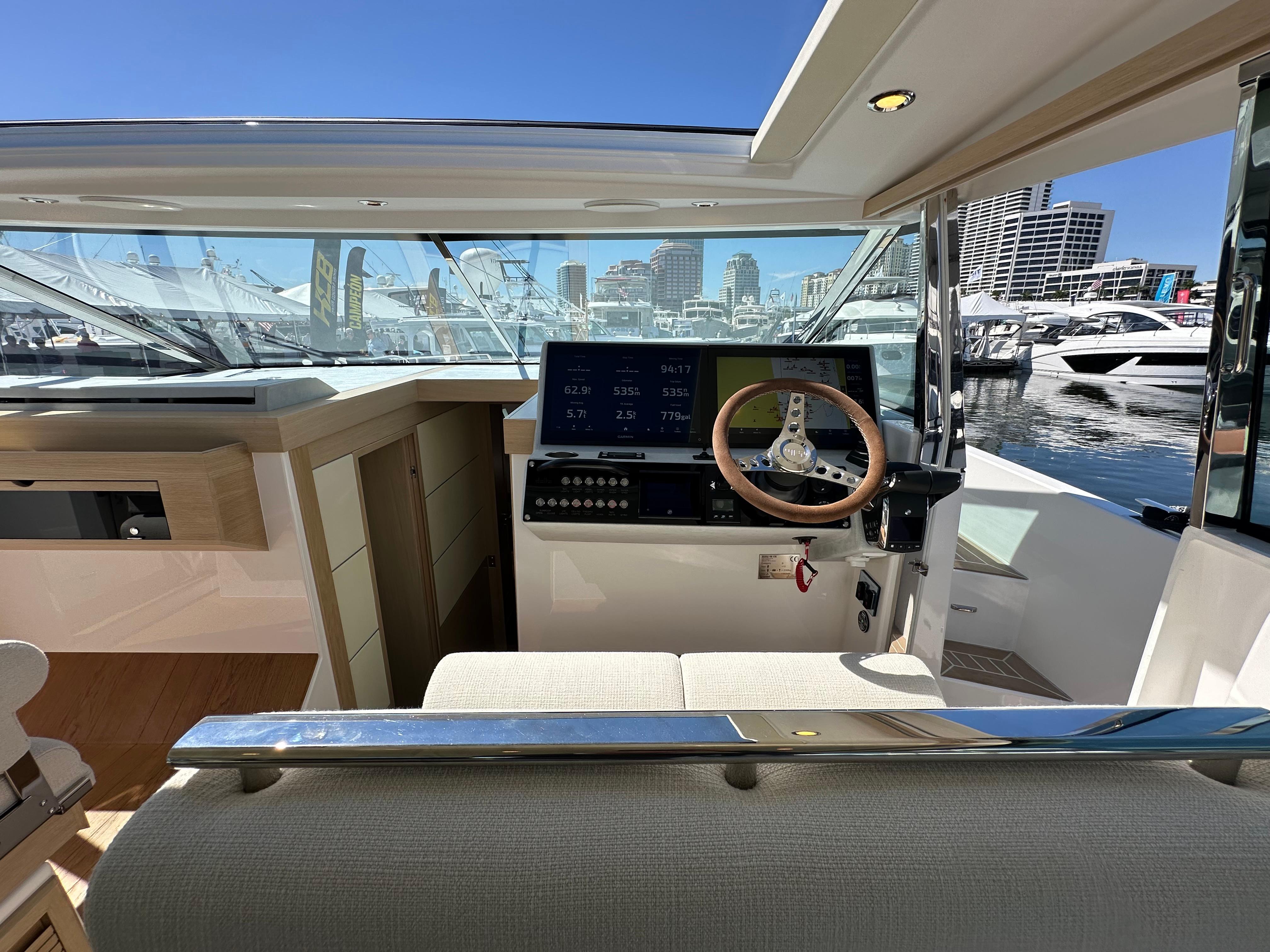 Delta Powerboats-48 Coupe 2025 -FL-US-8739720 | Thumbnail