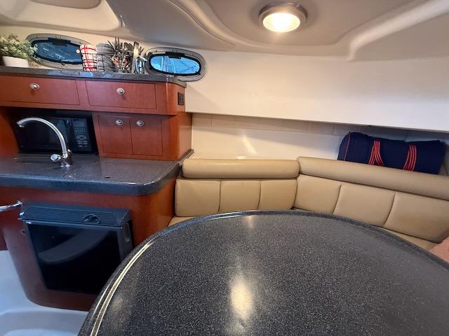 2005-boston-whaler-305-conquest-power-9839721-982614305-0-150620250022-37