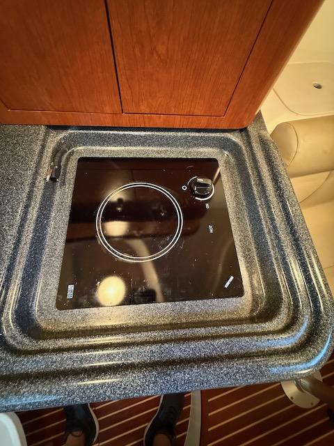 2005-boston-whaler-305-conquest-power-9839721-982614309-0-150620250022-41