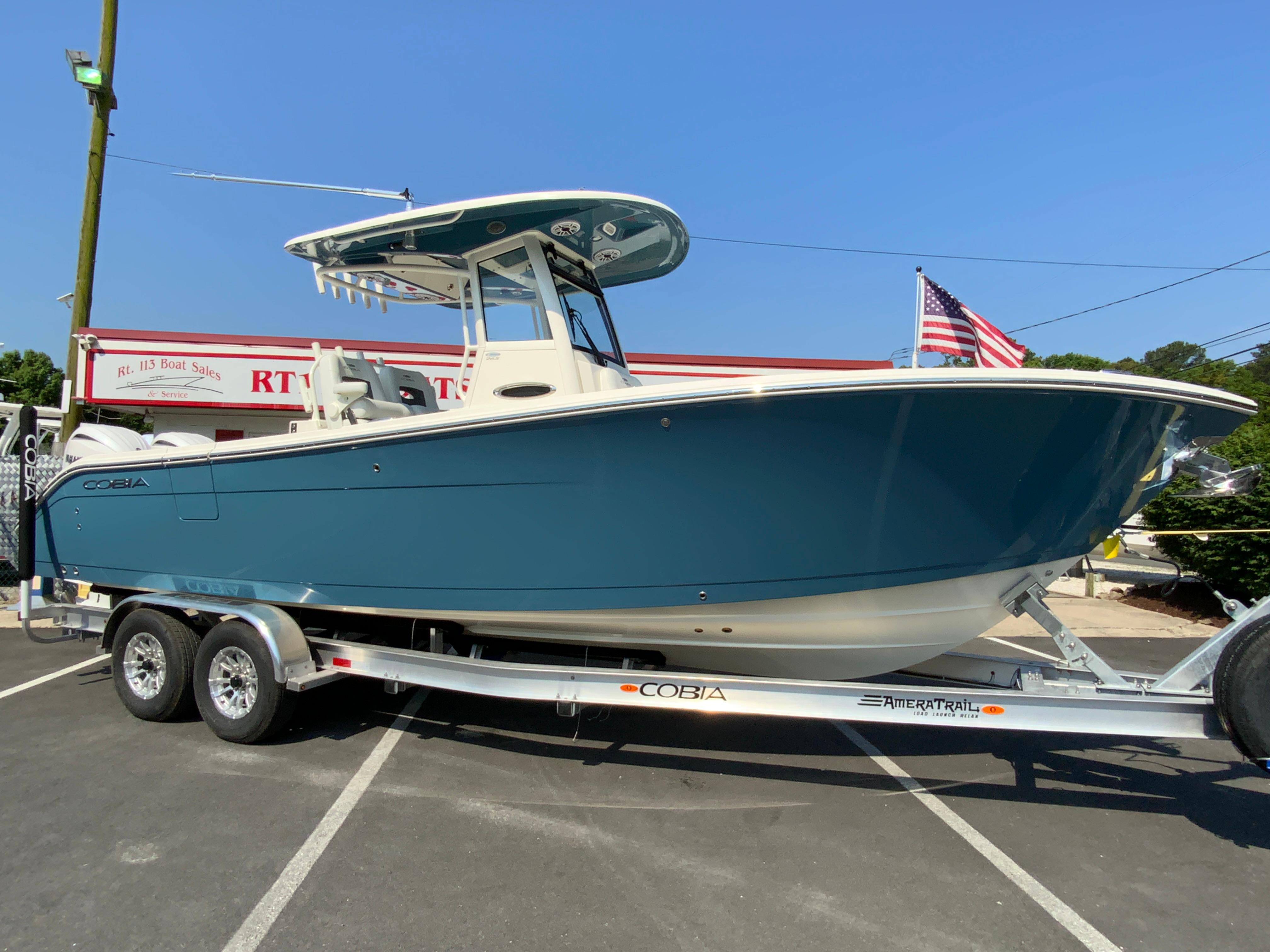 2025 Cobia 265 Center Console-2