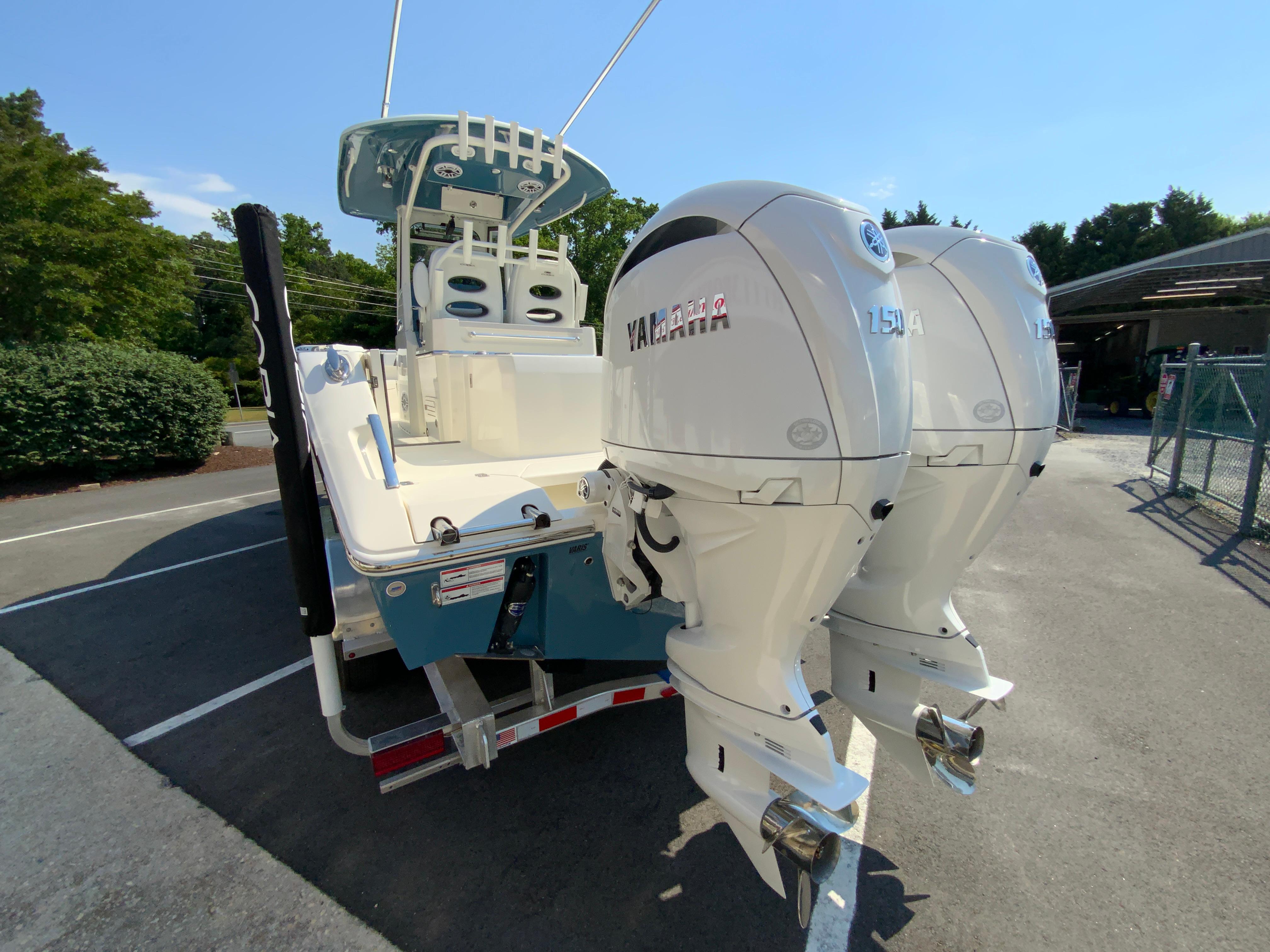 2025 Cobia 265 Center Console-10