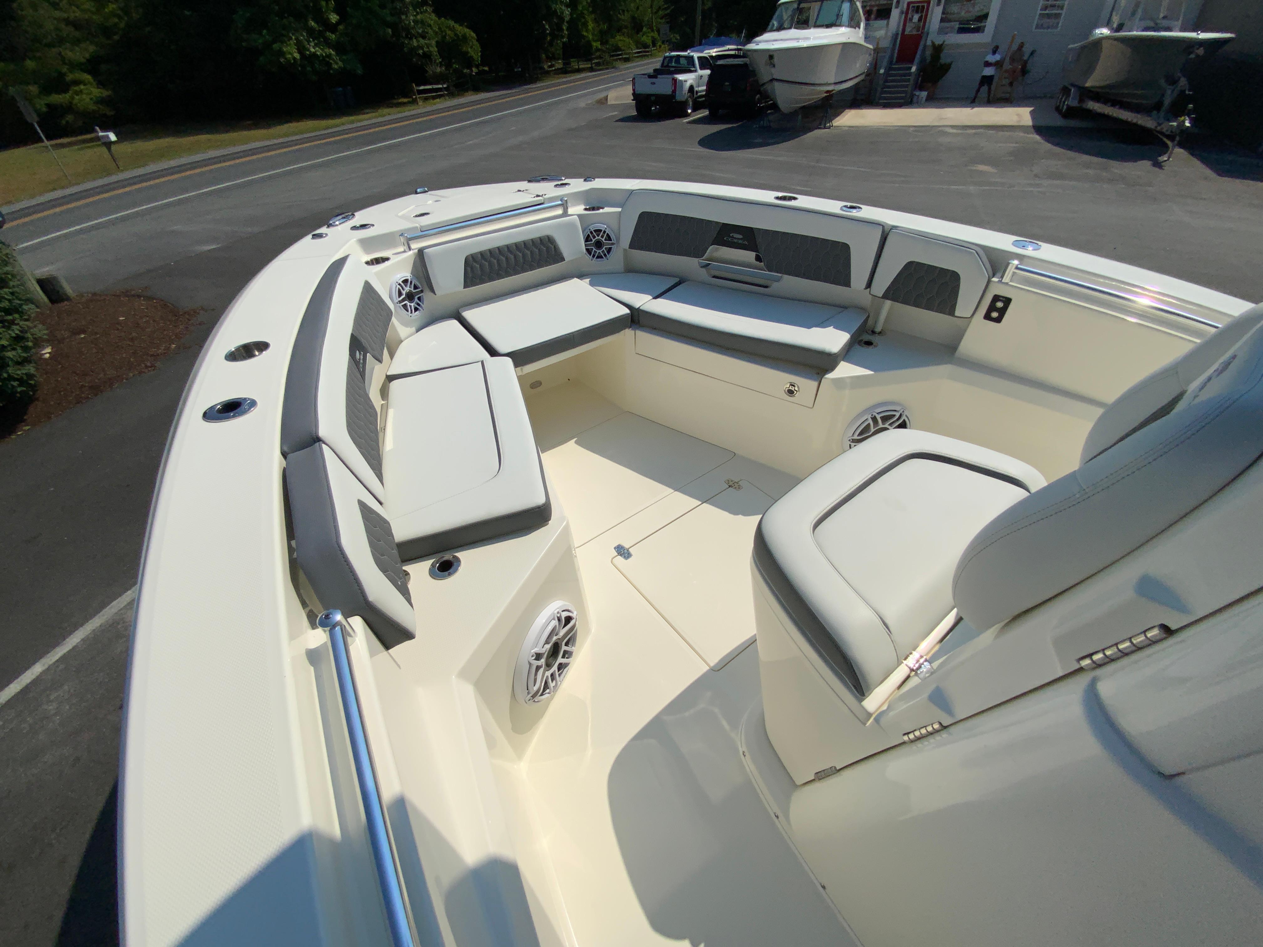 2025 Cobia 265 Center Console-37