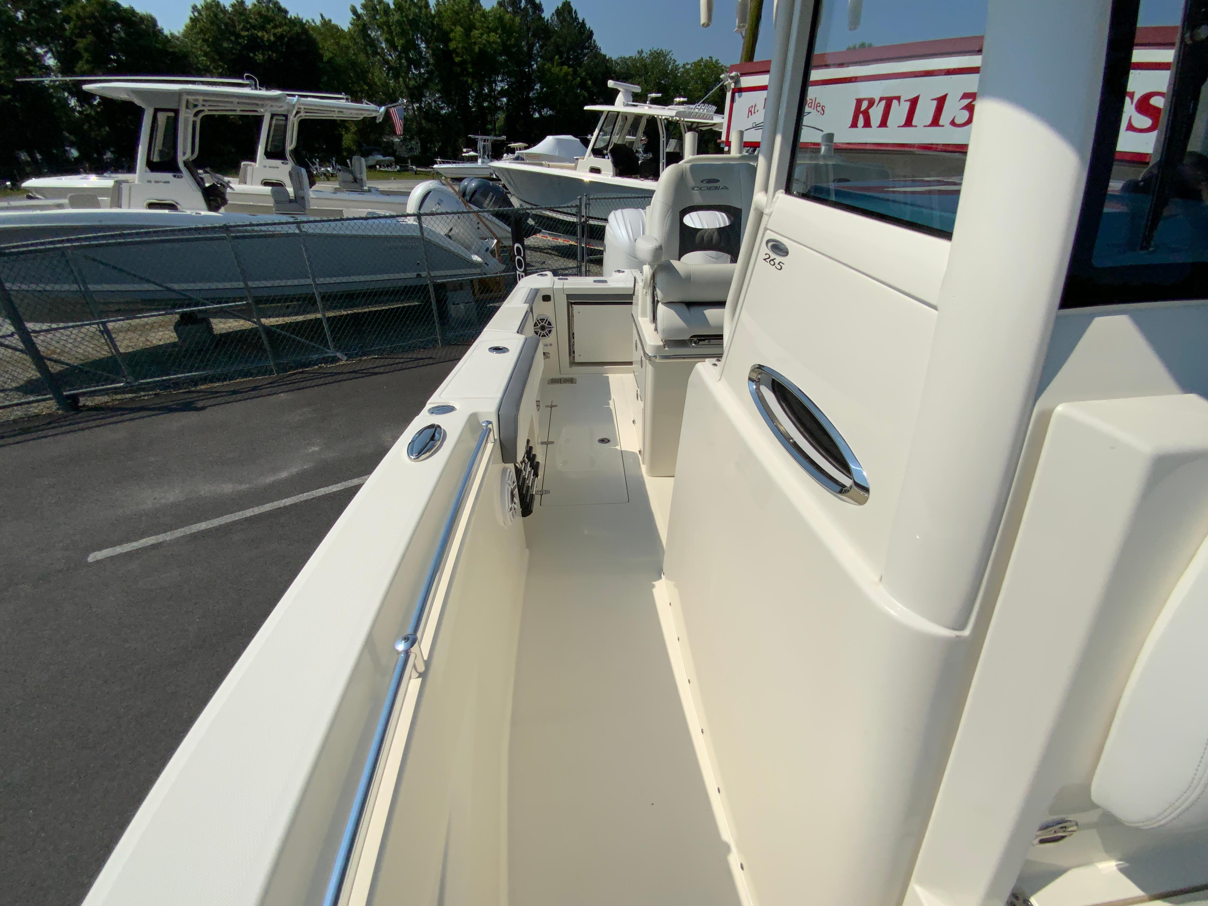 2025 Cobia 265 Center Console-49