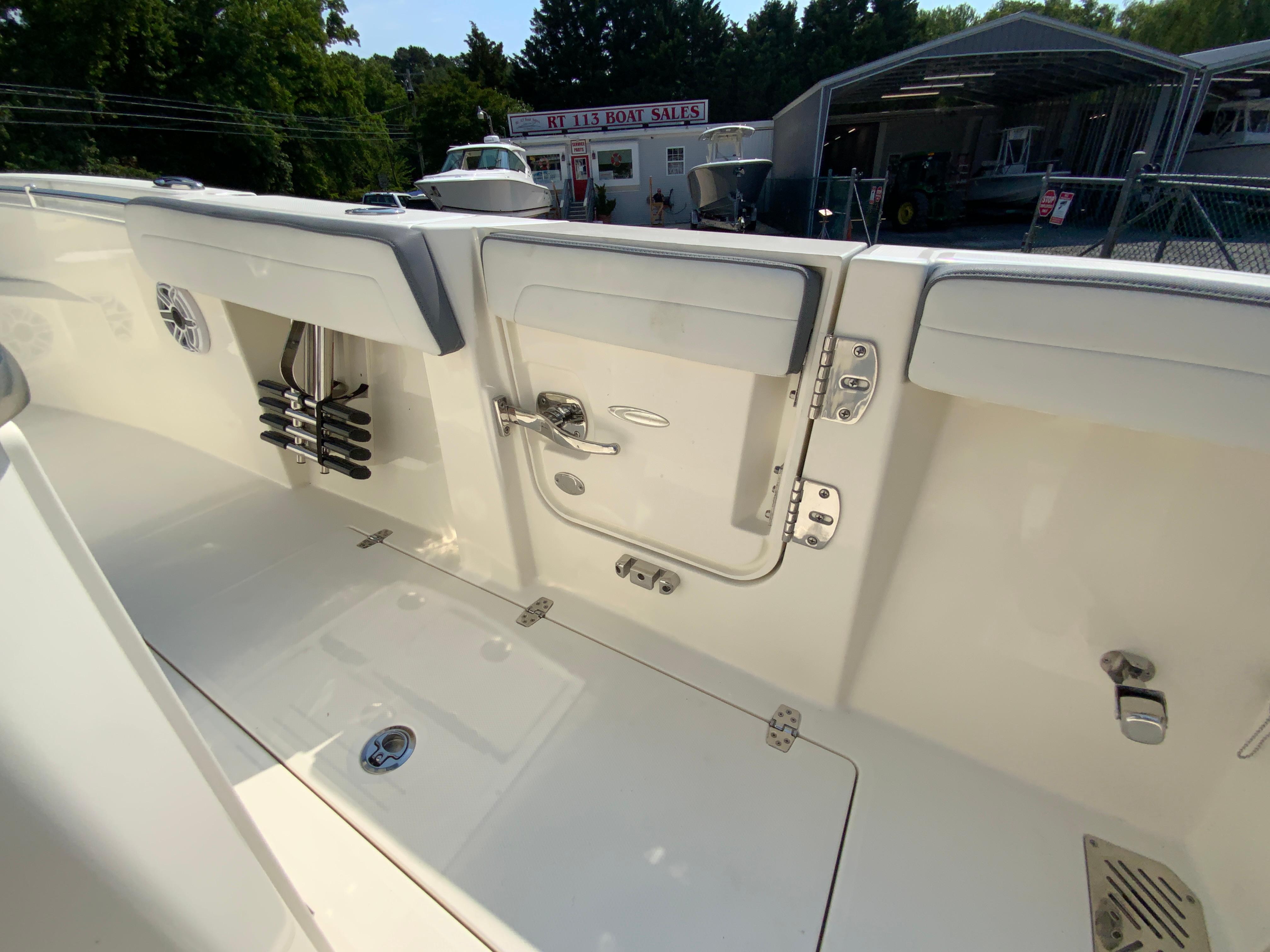 2025 Cobia 265 Center Console-51