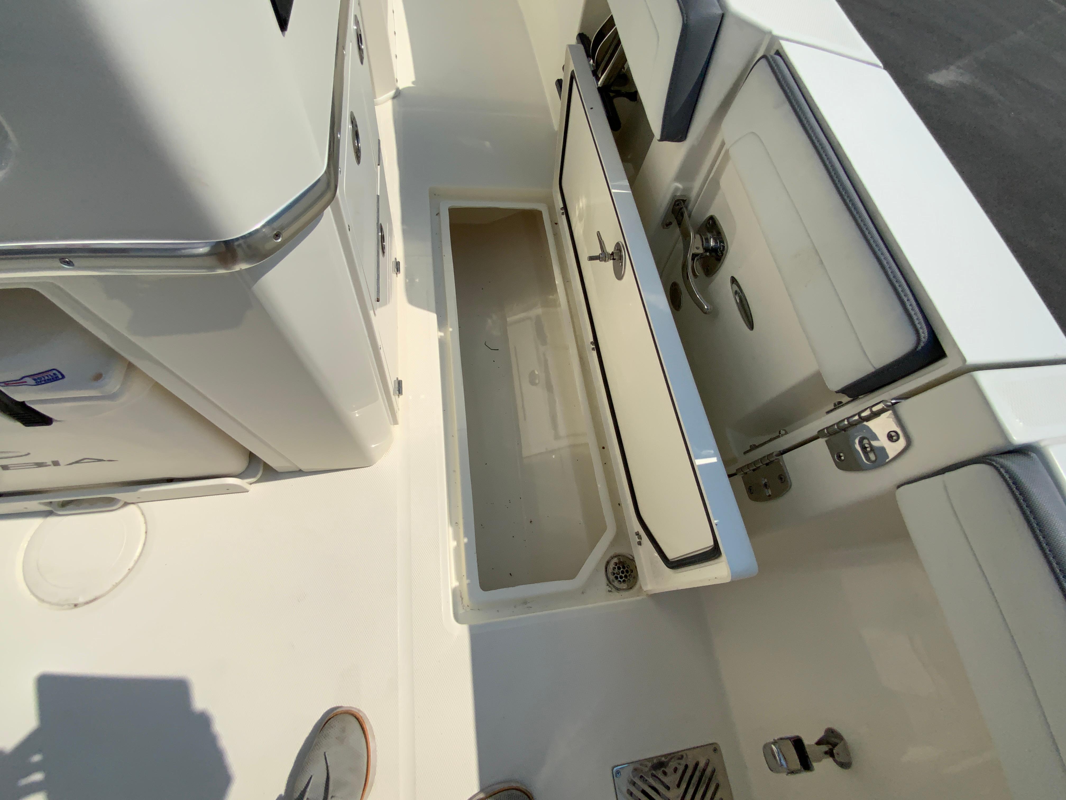 2025 Cobia 265 Center Console-56