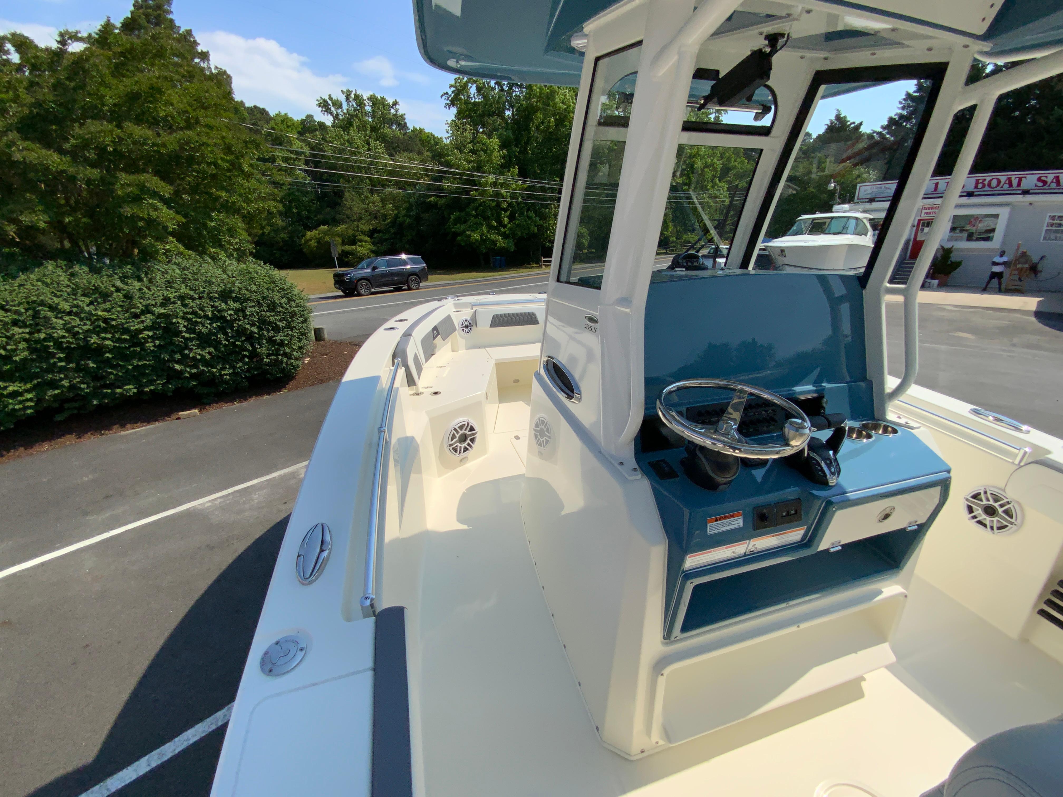 2025 Cobia 265 Center Console-32