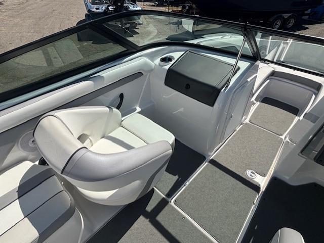 2017 Yamaha Boats SX190 interior with white seating and gray flooring.