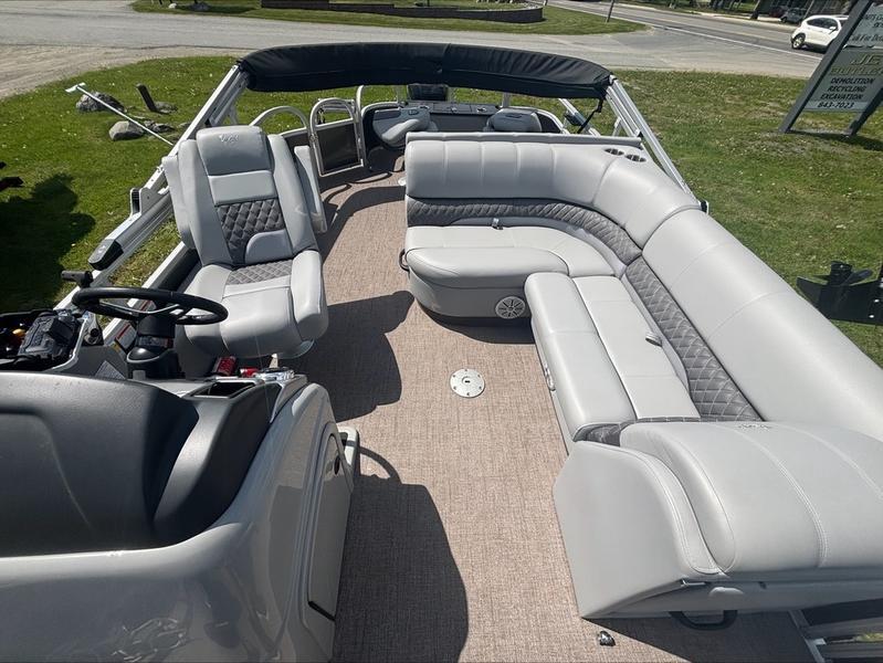2022 Ranger 220 F boat interior with gray seating and steering console.