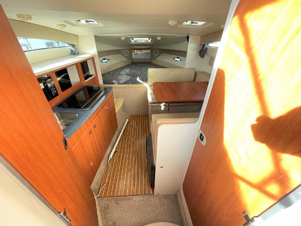 2005 Bayliner 285