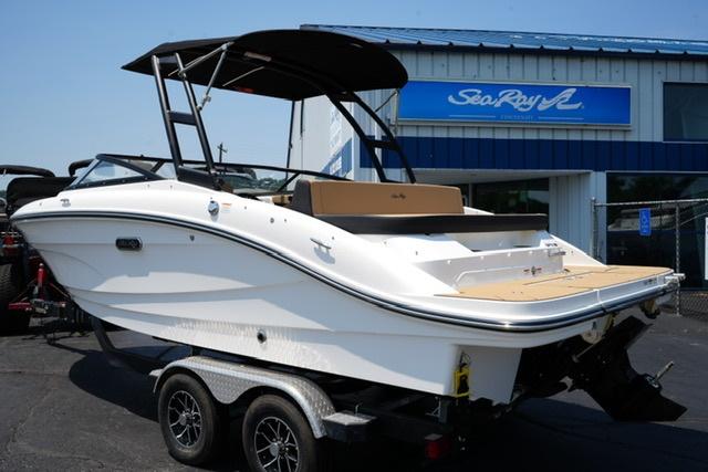 2025-sea-ray-spx-210-power-9829740-20250612091920781-1_XLARGE