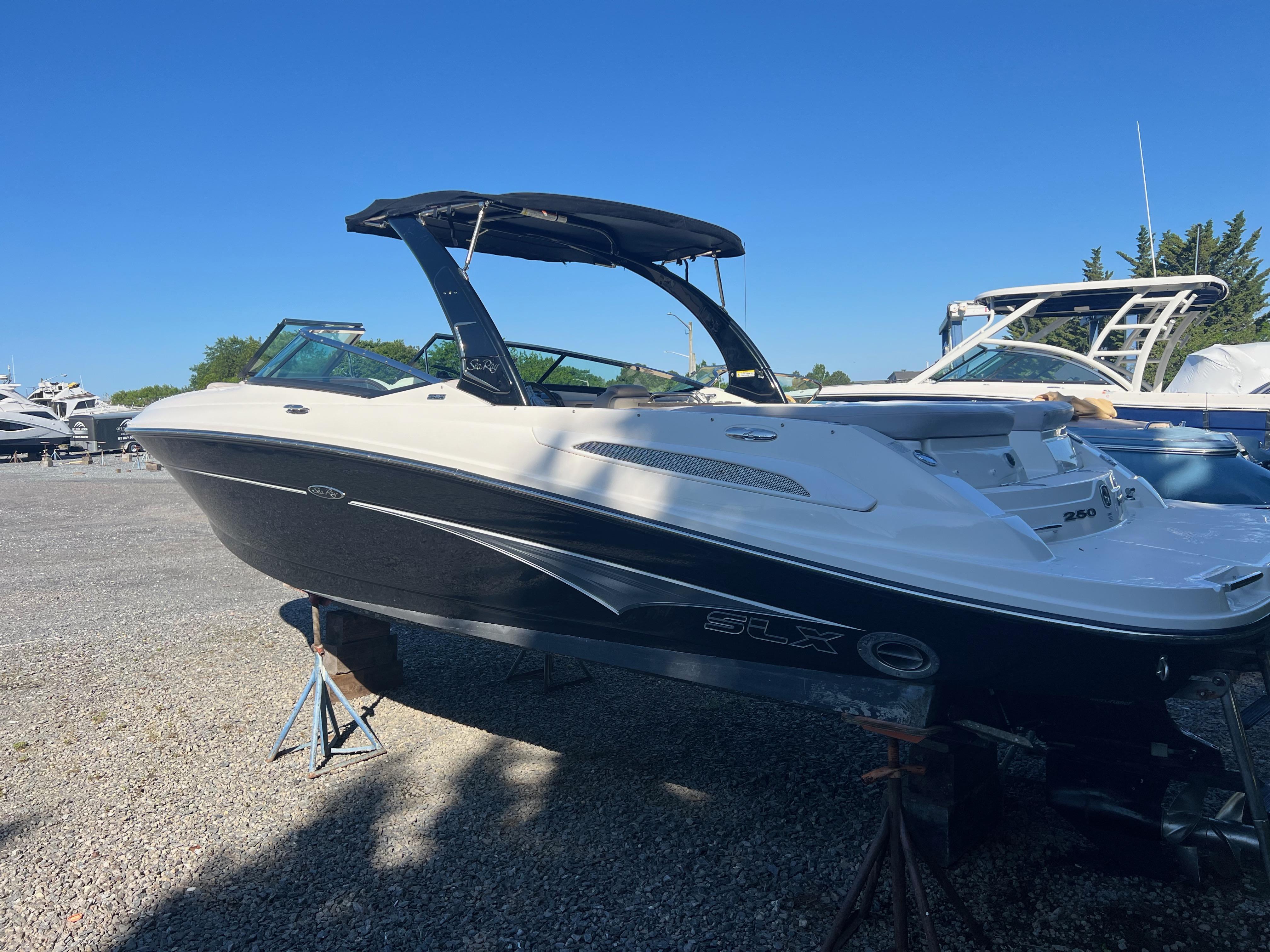 2012 Sea Ray 250 SLX