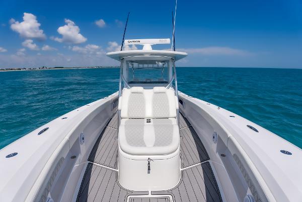 39' Front Runner, Listing Number 100906168, - Photo No. 9