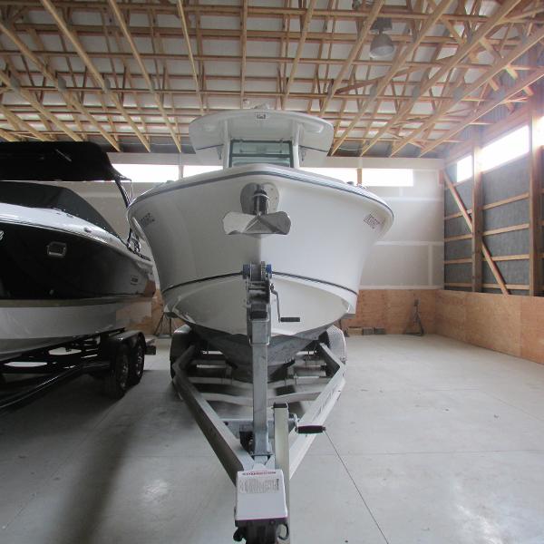 28' Boston Whaler, Listing Number 100874342, Image No. 5