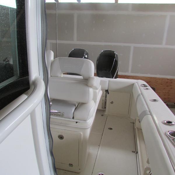 28' Boston Whaler, Listing Number 100874342, - Photo No. 27