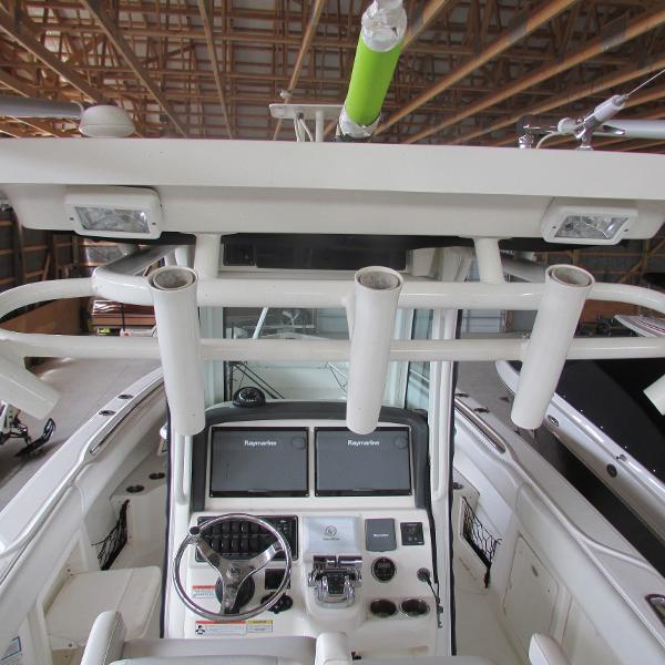 28' Boston Whaler, Listing Number 100874342, Image No. 13