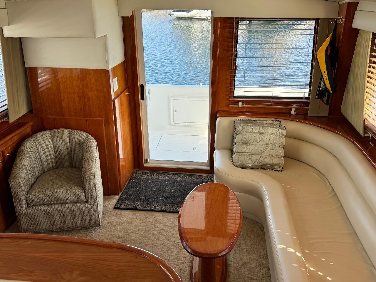 2004 Navigator 4400 Classic #TBBH44C27 inventory image at Sun Country Yachts, South Lake Union (Seattle) 2004 Navigator 4400 Classic #TBBH44C27 inventory image at Sun Country Yachts, South Lake Union (Seattle)