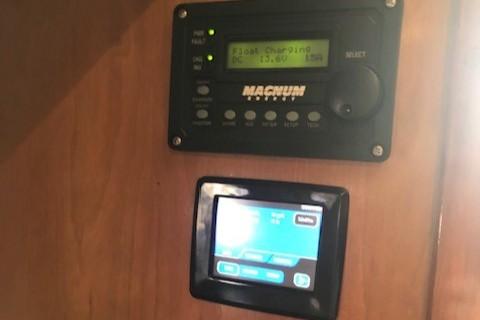 2004 Navigator 4400 Classic #TBBH44C27 inventory image at Sun Country Yachts, South Lake Union (Seattle) 2004 Navigator 4400 Classic #TBBH44C27 inventory image at Sun Country Yachts, South Lake Union (Seattle)