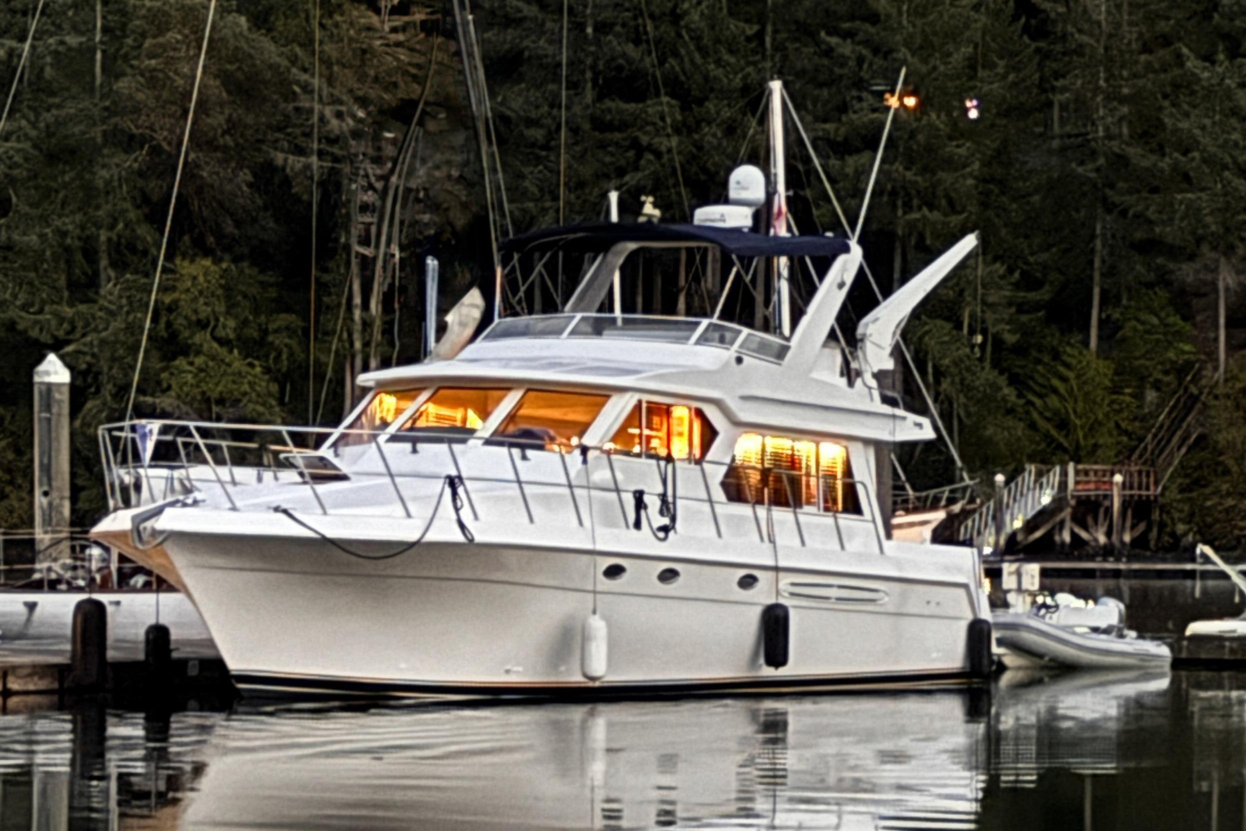 2004 Navigator 4400 Classic #TBBH44C27 inventory image at Sun Country Yachts, South Lake Union (Seattle) 2004 Navigator 4400 Classic #TBBH44C27 inventory image at Sun Country Yachts, South Lake Union (Seattle)