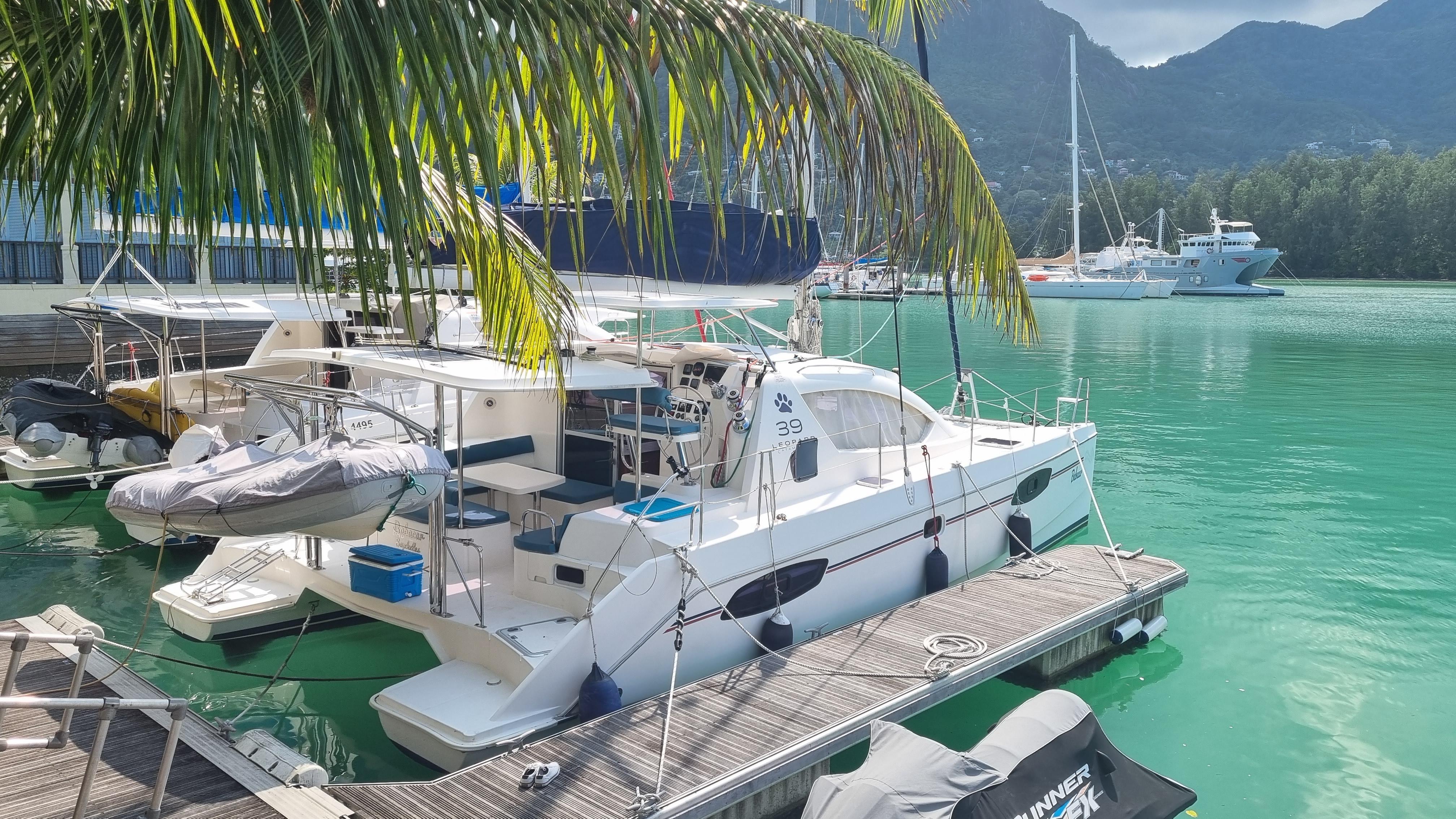 used leopard 39 catamaran for sale