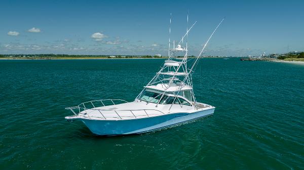 Photo of 2019 Albemarle 41'