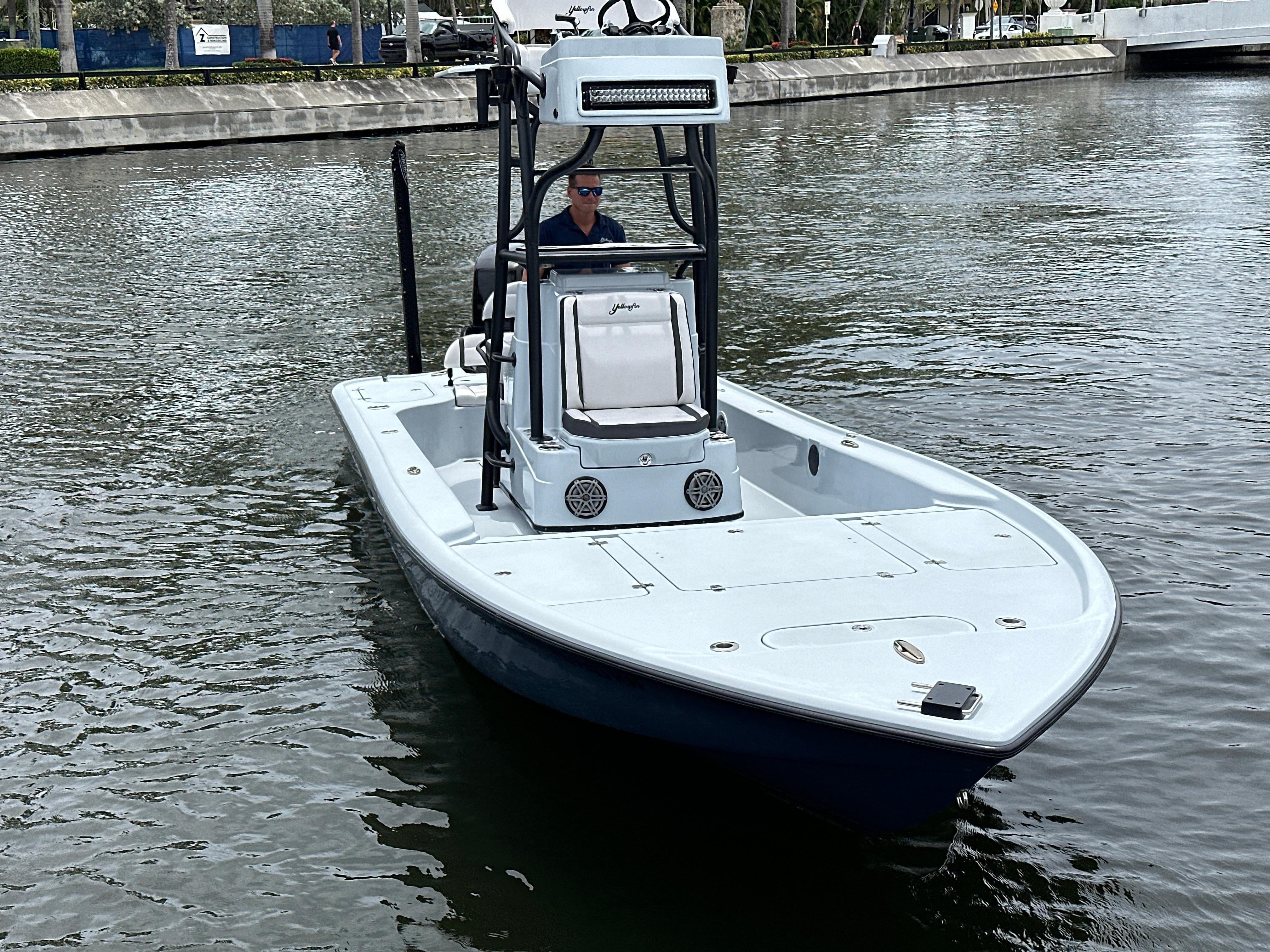 Boat image 9