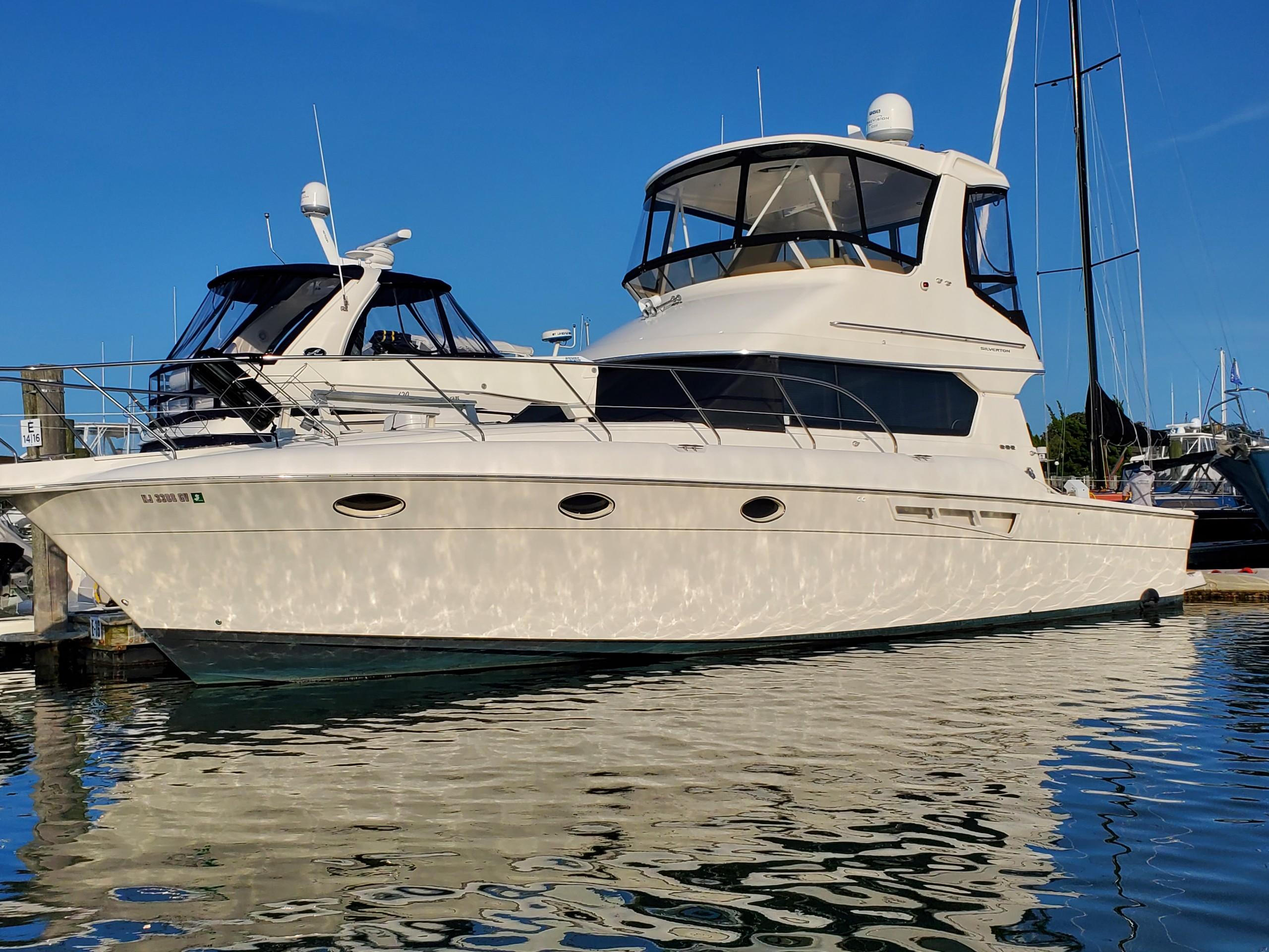 Yacht for Sale 42 Silverton Yachts Greenport, NY Denison Yacht Sales