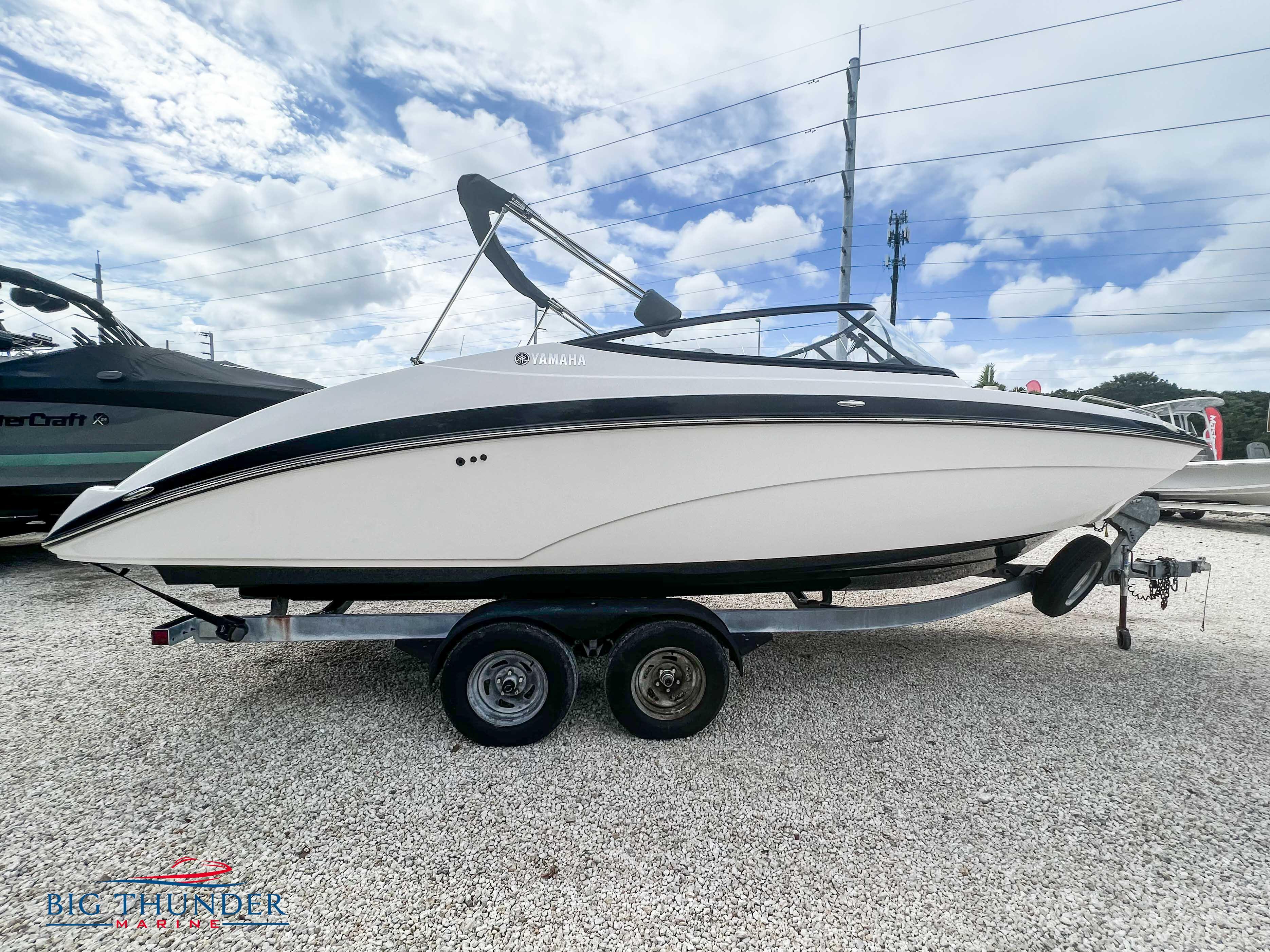 2019 Yamaha boats SX2400