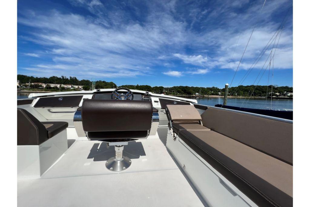 Newport RI Yacht Brokerage