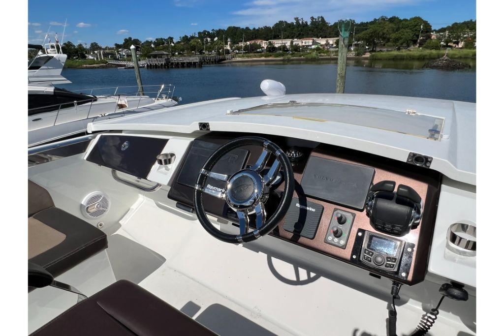 Newport RI Yacht Brokerage