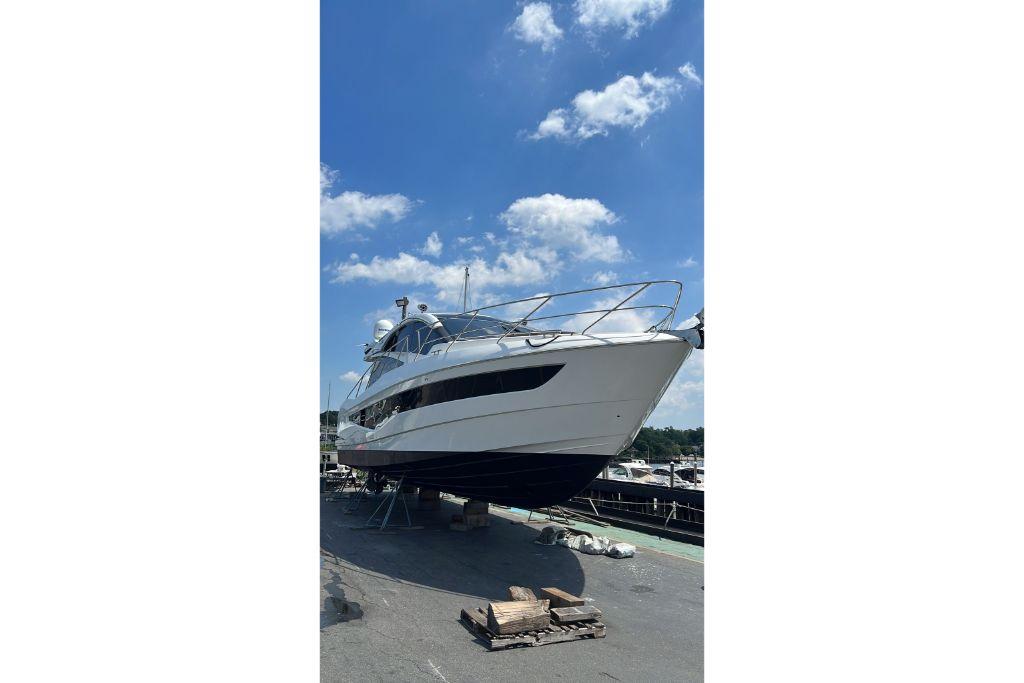 Newport RI Yacht Brokerage