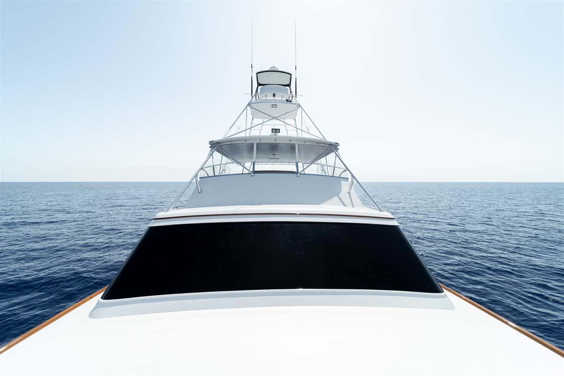 Foredeck looking Aft