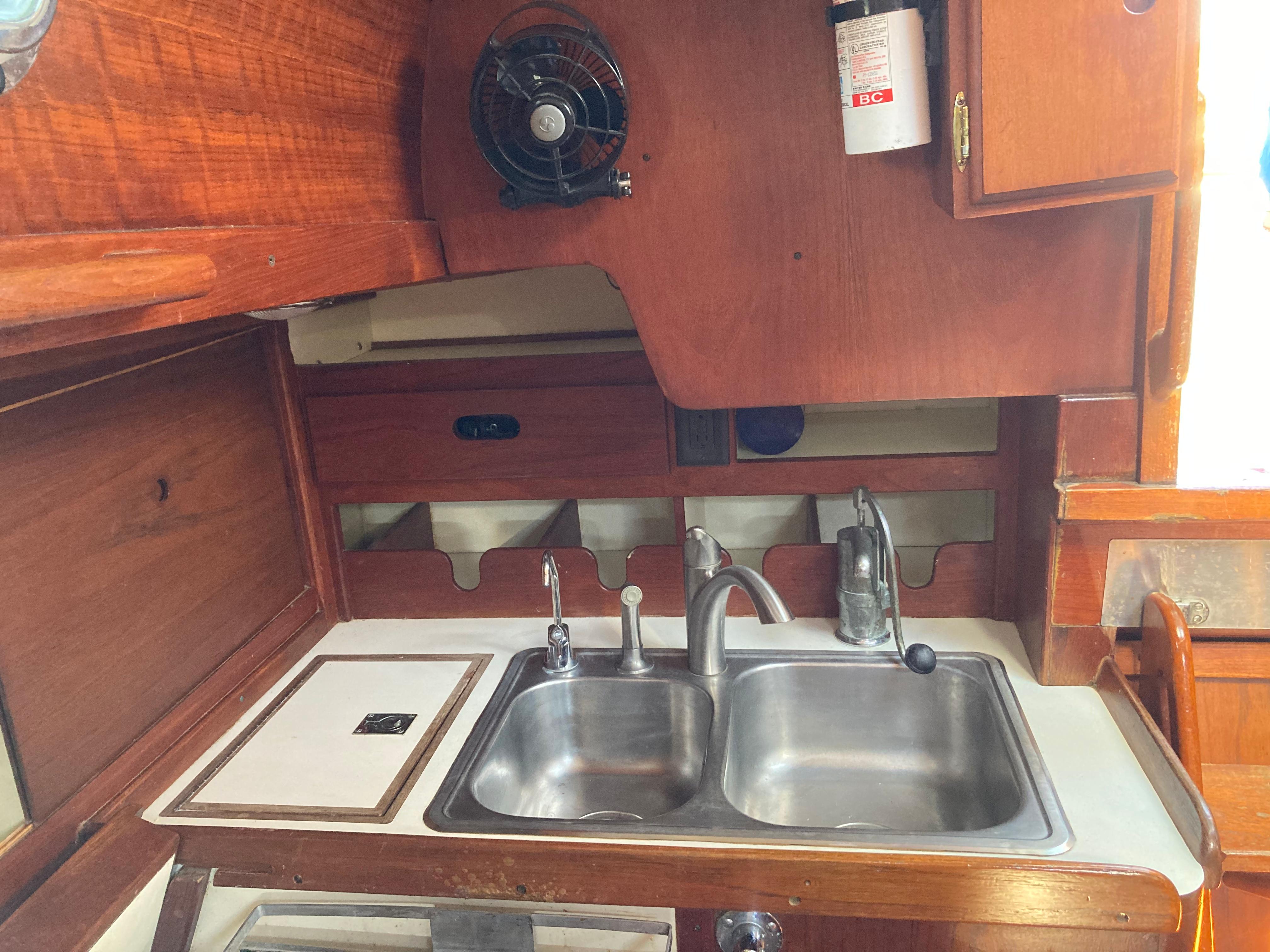1979 Tartan 37 For Sale | YaZu Yachting | Deltaville