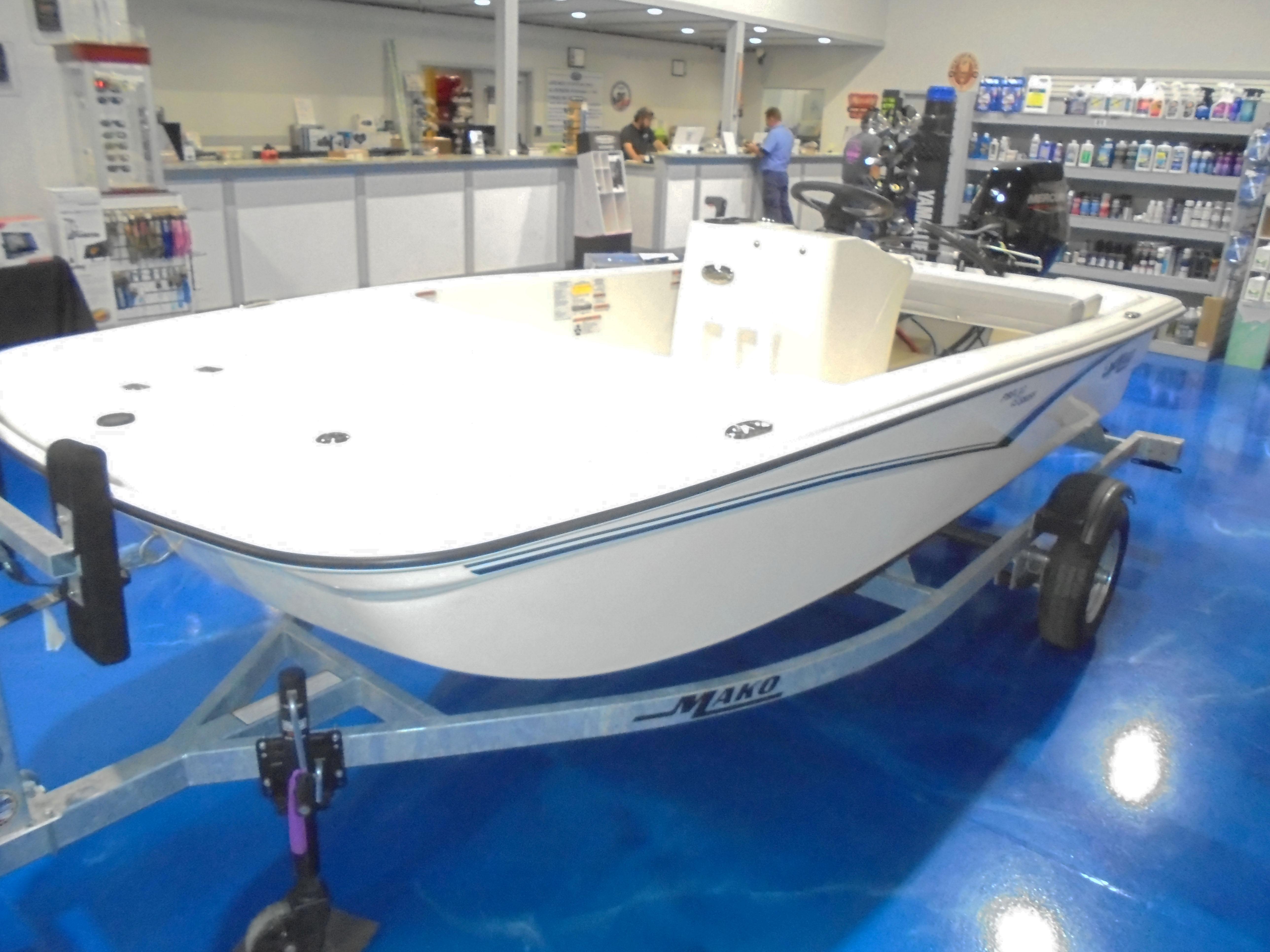 2023 Mako Pro Skiff 13 CC