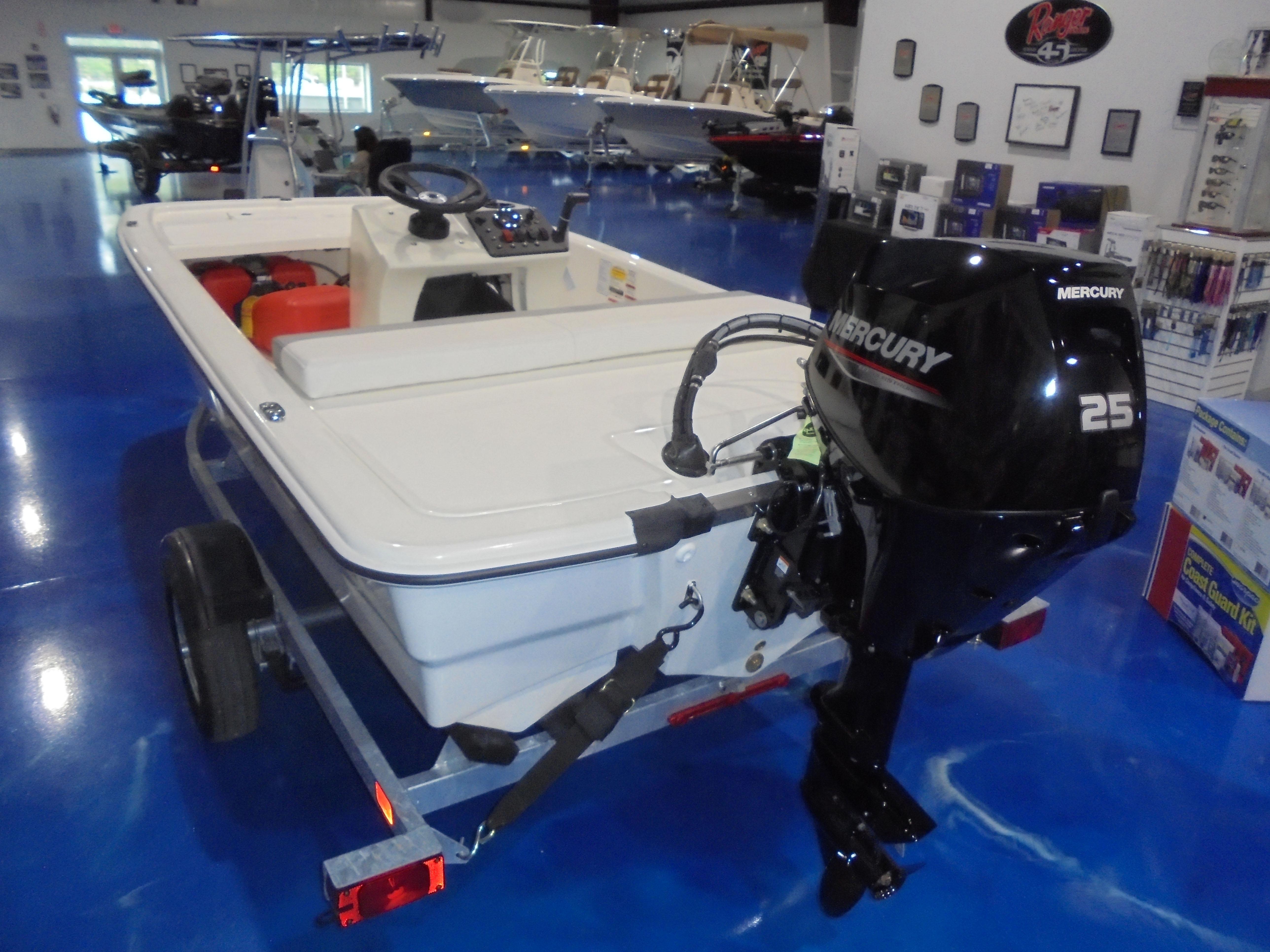 2023 Mako Pro Skiff 13 CC