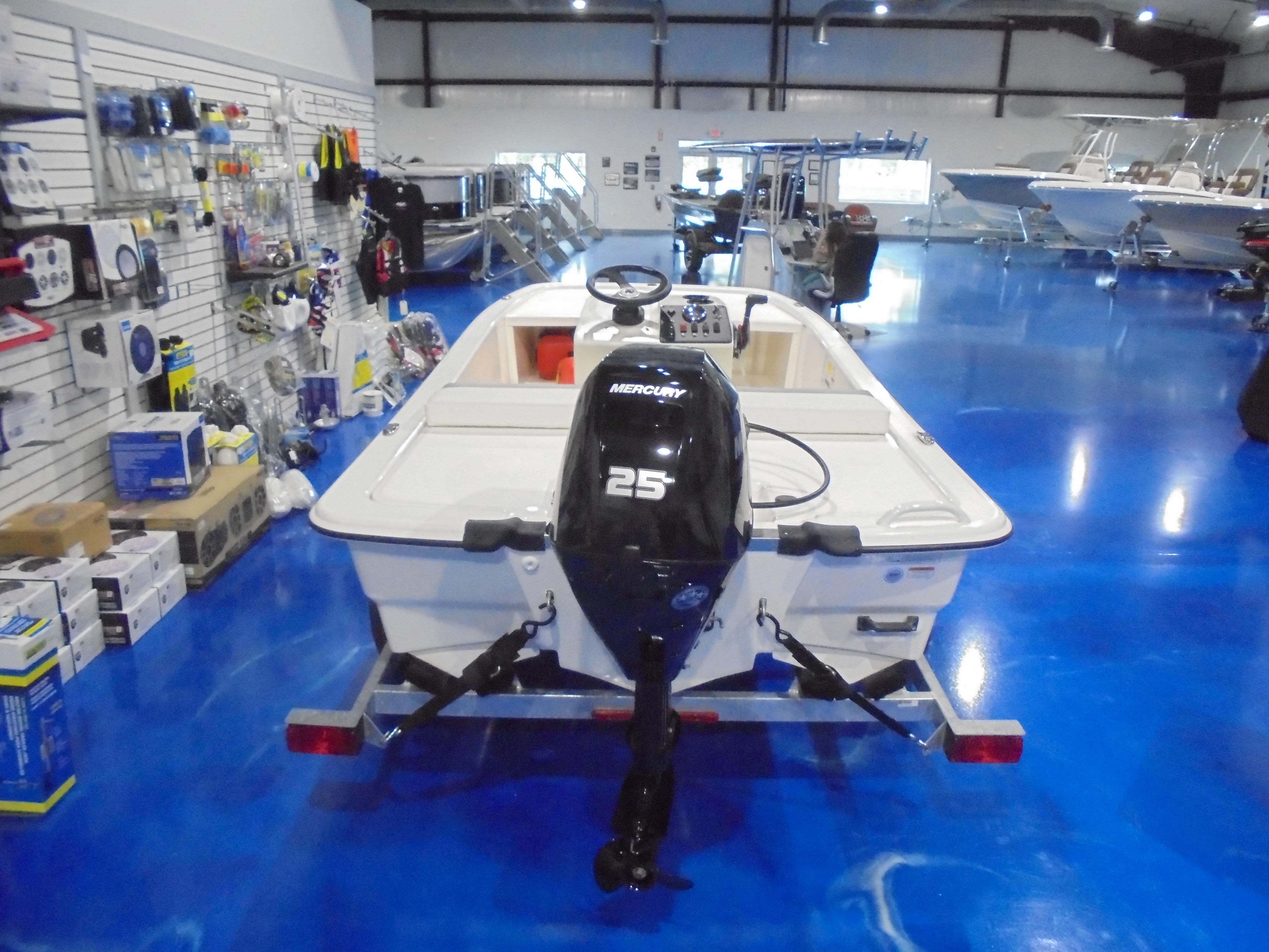 2023 Mako Pro Skiff 13 CC