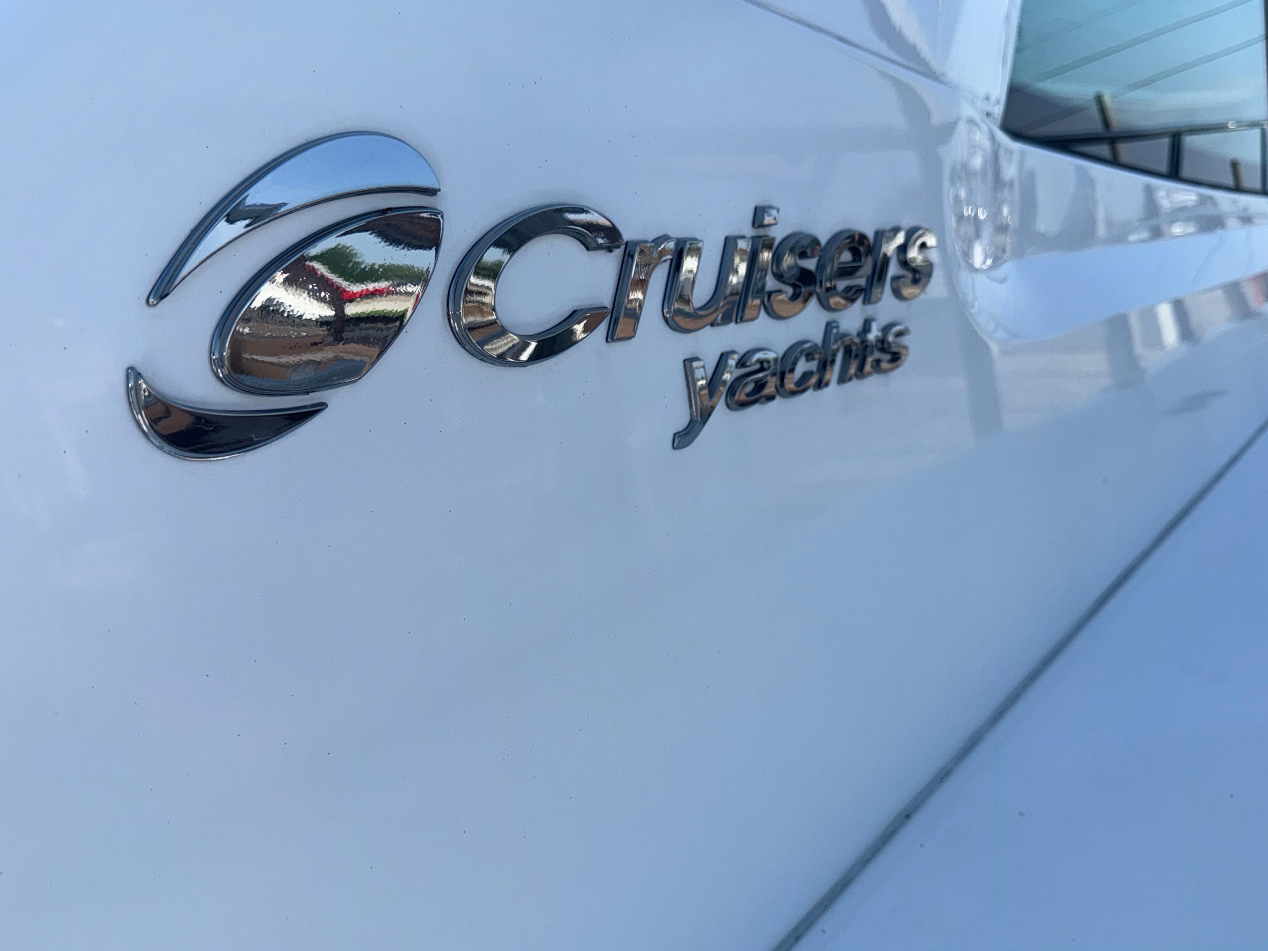 2011-cruisers-yachts-48-cantius-power-9849824-983725626-0-230620252027-2