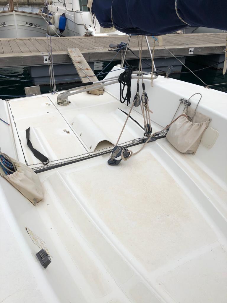 Beneteau Platu 25 boat for sale