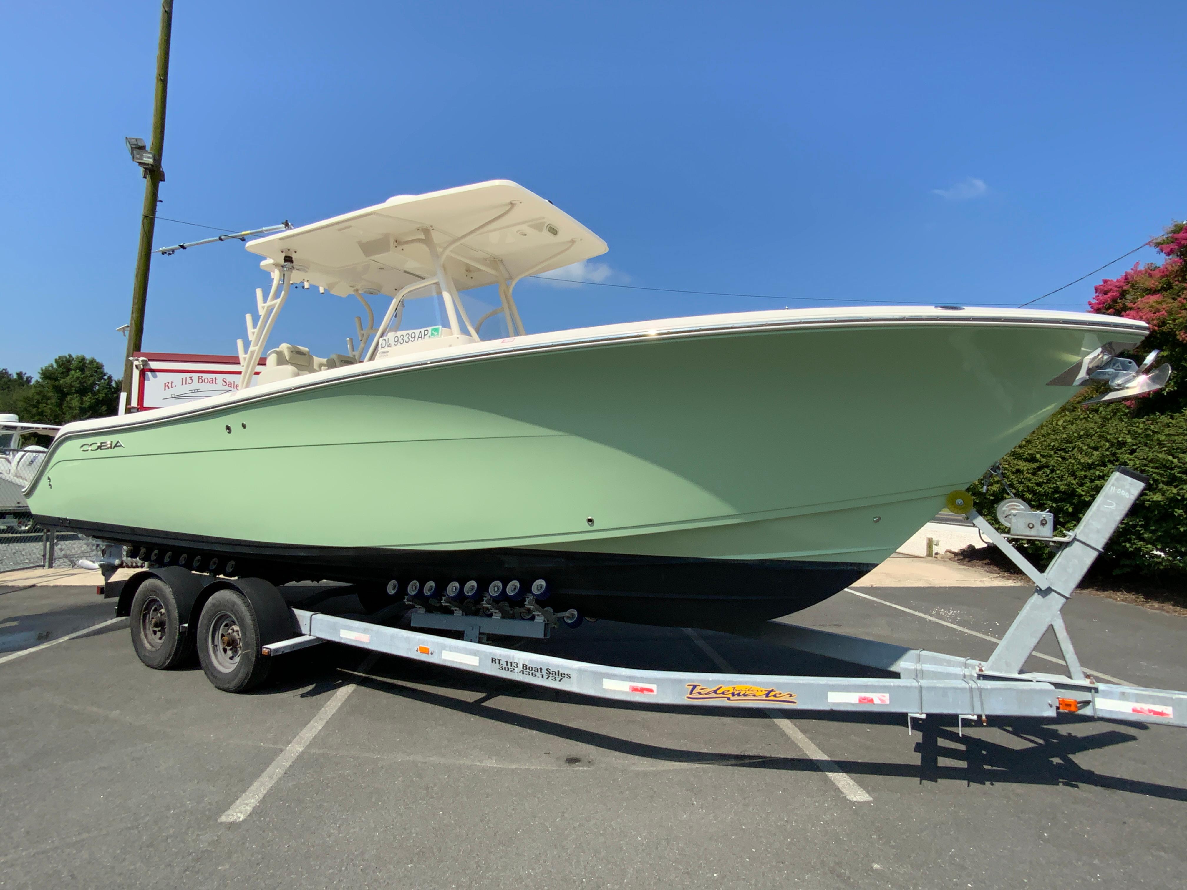 2013 Cobia 296 Center Console-2