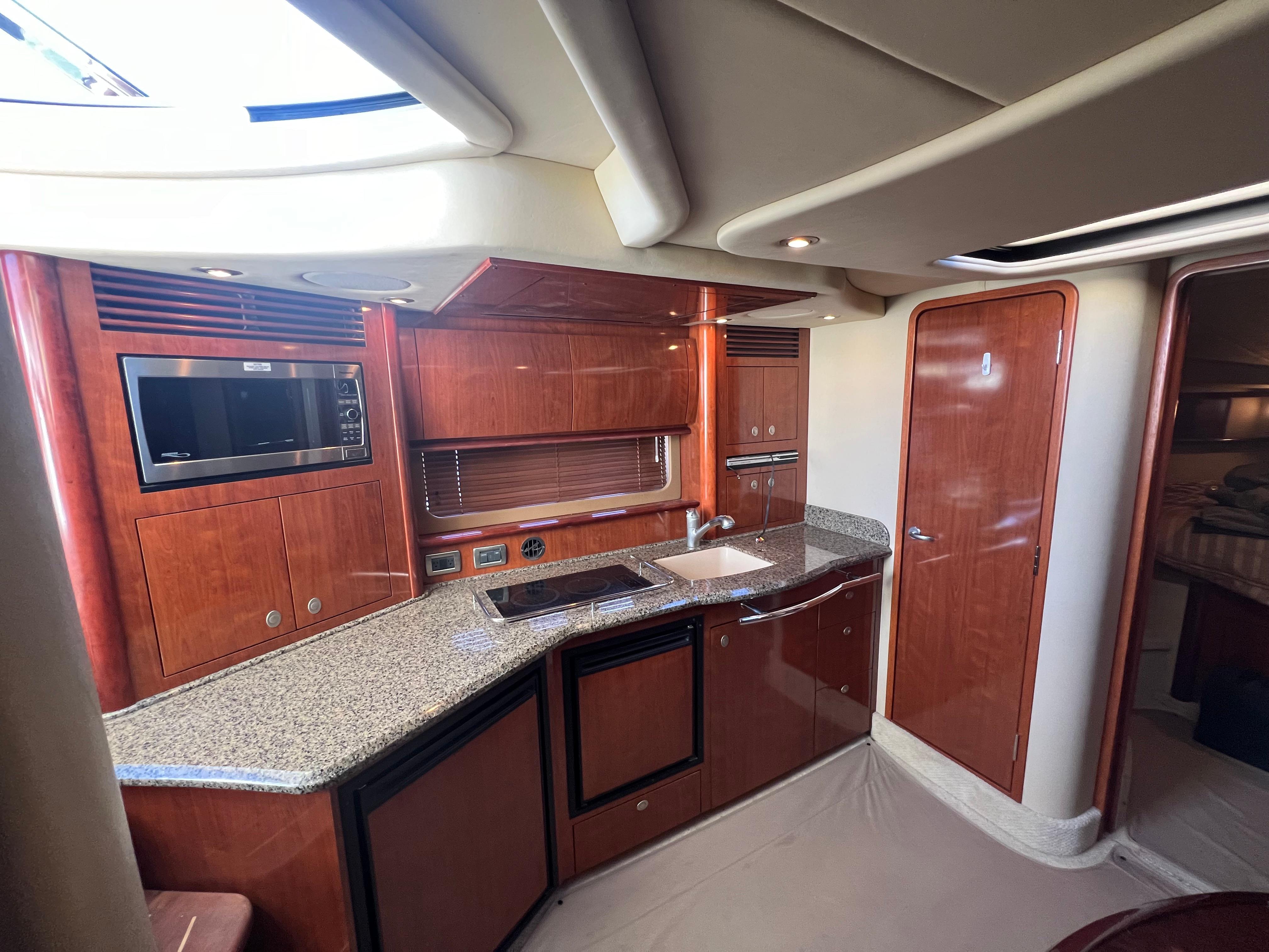 2006 Sea Ray 40 Sundancer