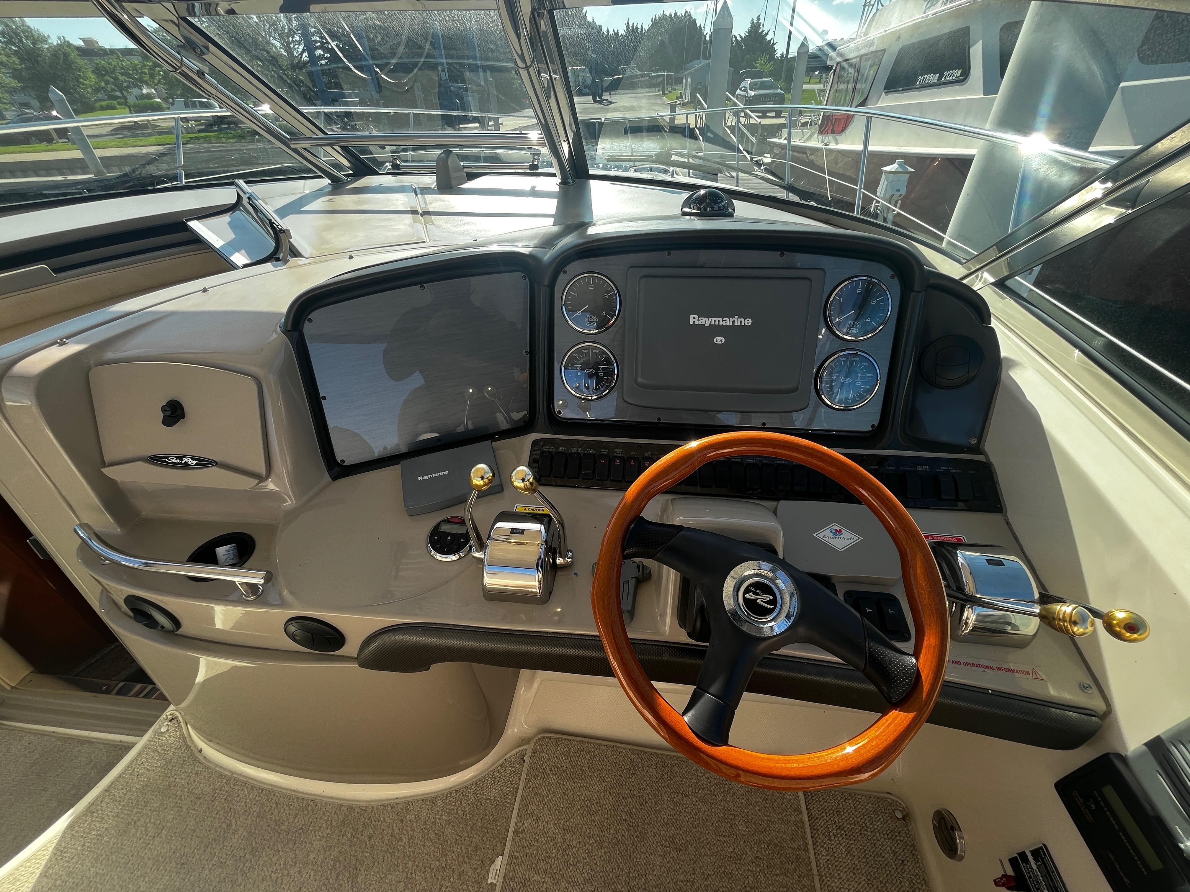 2006 Sea Ray 40 Sundancer