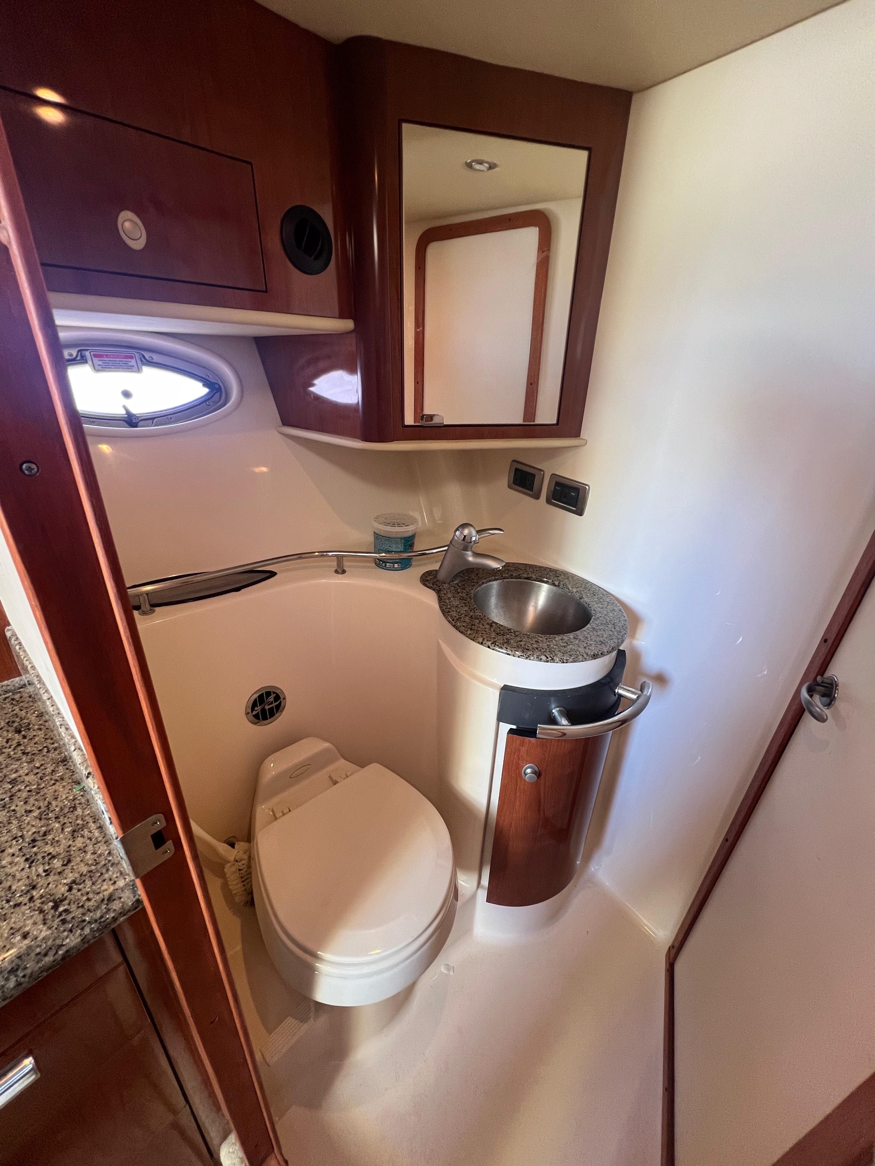 2006 Sea Ray 40 Sundancer