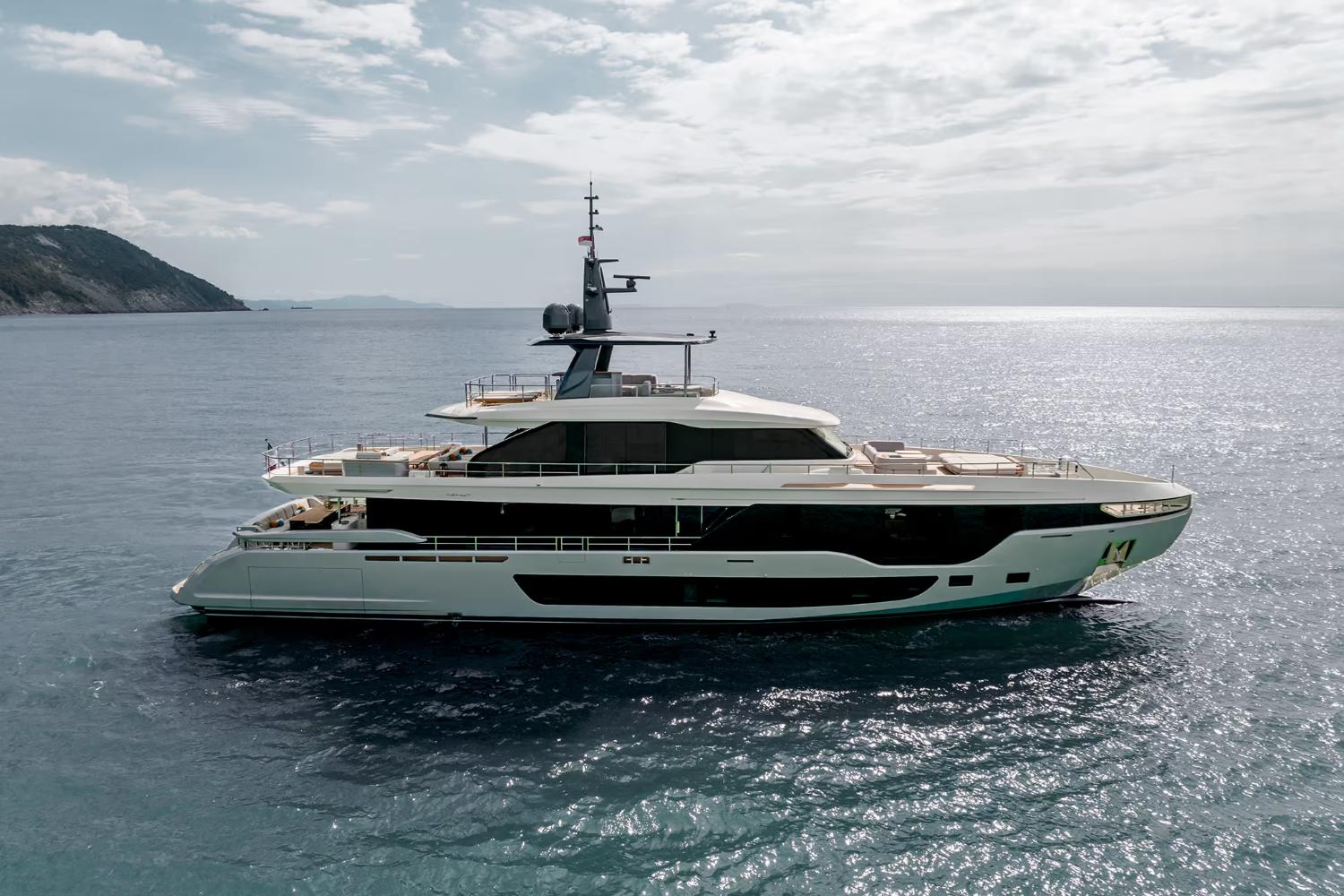 2022 azimut grande 36m cannes 06 for sale