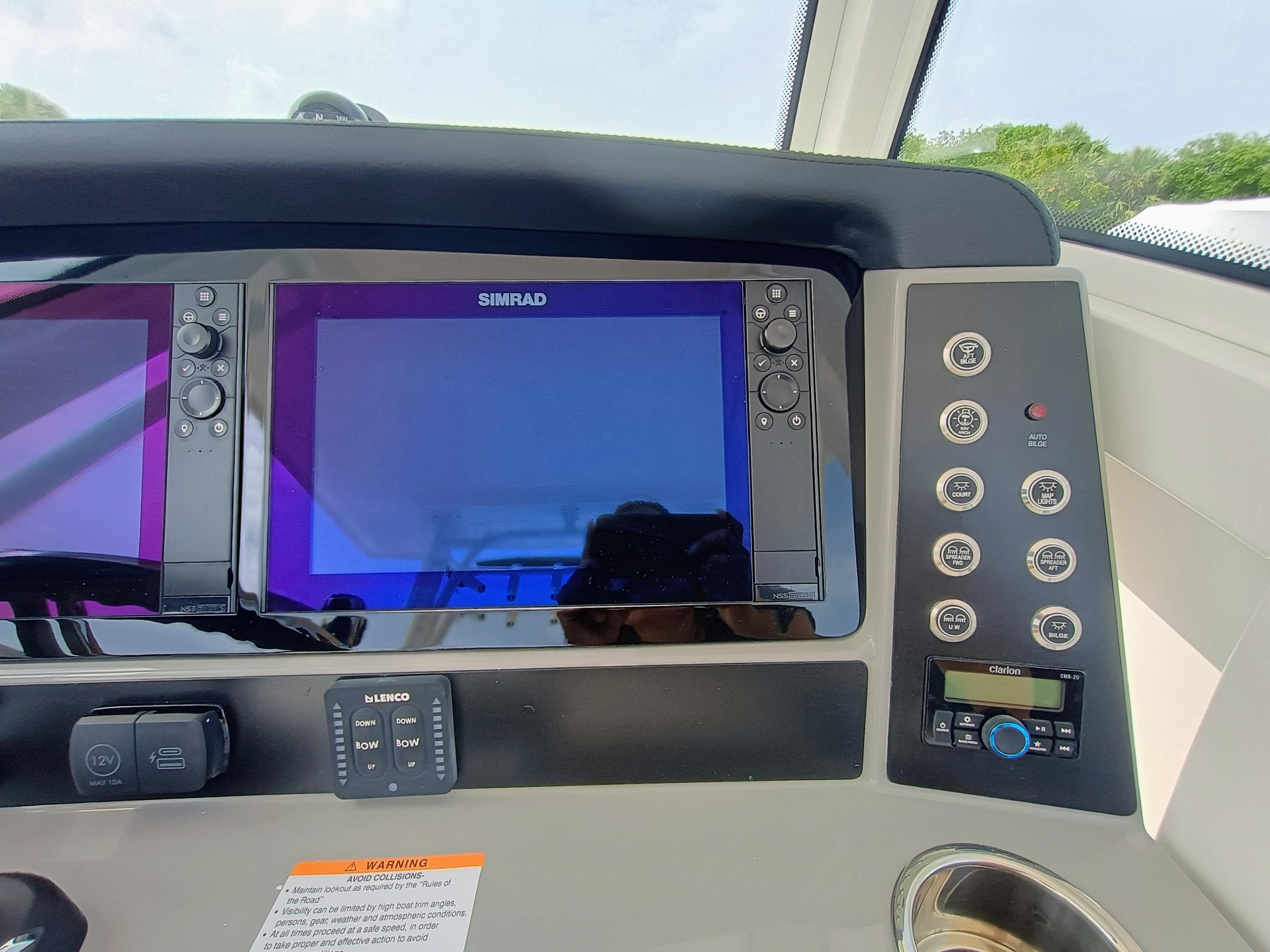 2025-robalo-r270-center-console-power-9829827-20250606104952958-1_XLARGE