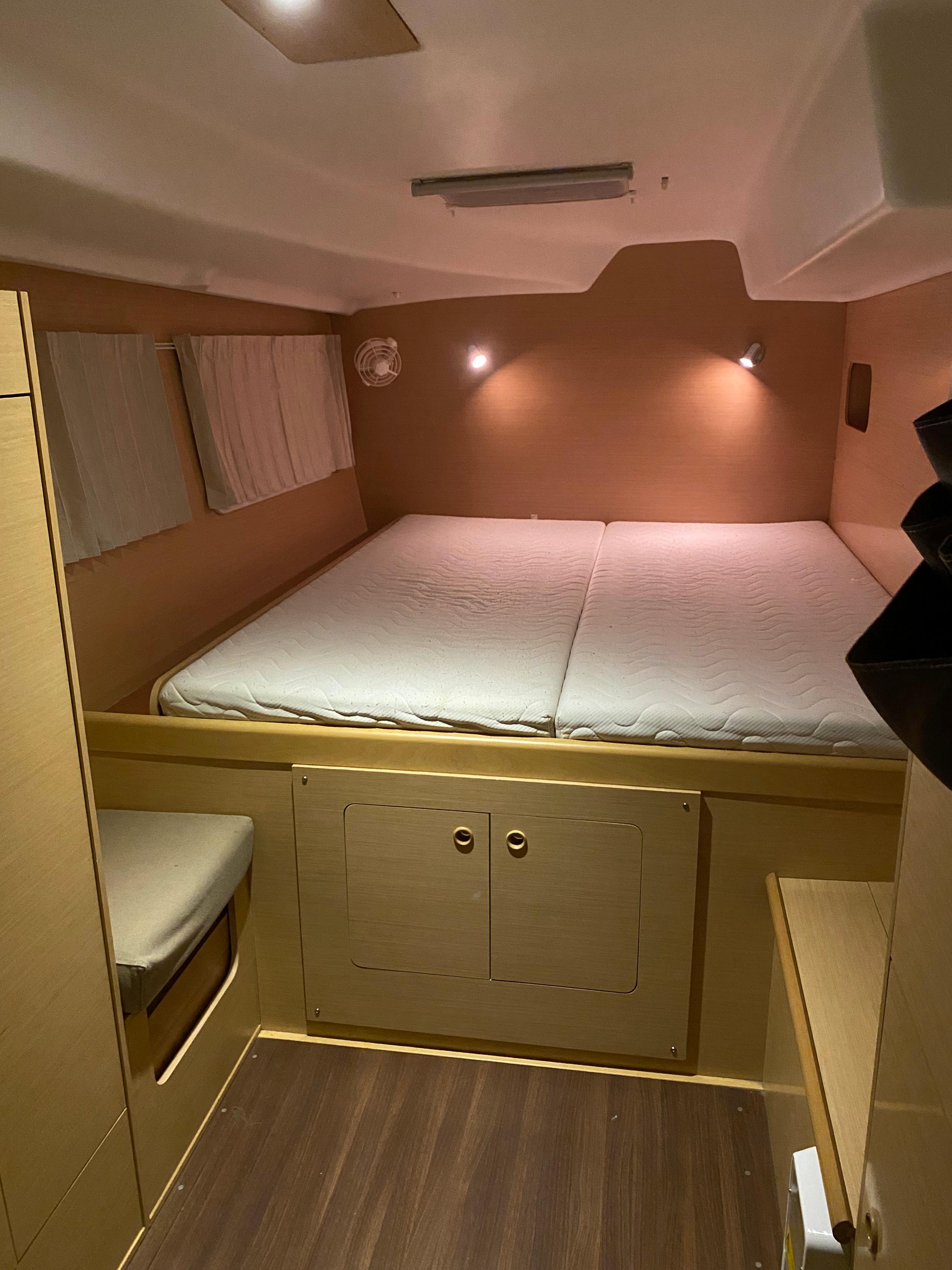 Yacht for Sale 38 Lagoon Yachts Willsboro, NY Denison Yacht Sales