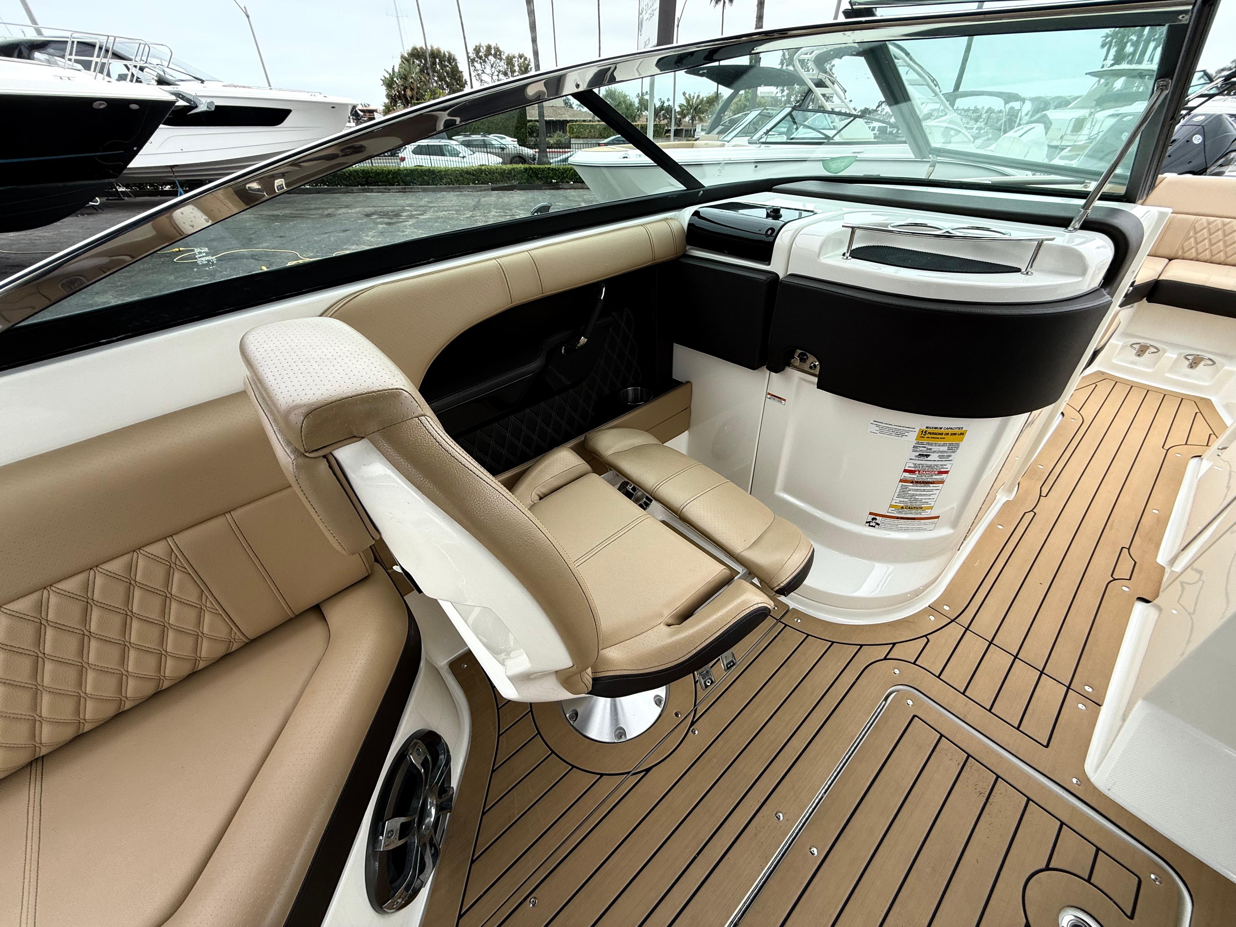 2019 Sea Ray SLX 250 #TBRL2054 inventory image at Sun Country Marine Group, Newport Beach 2019 Sea Ray SLX 250 #TBRL2054 inventory image at Sun Country Marine Group, Newport Beach